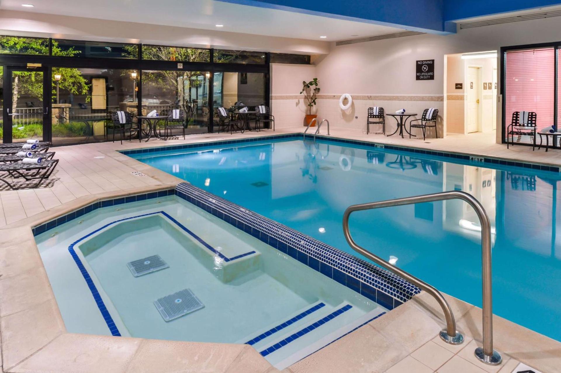Hilton Garden Inn Detroit Southfield photo 17
