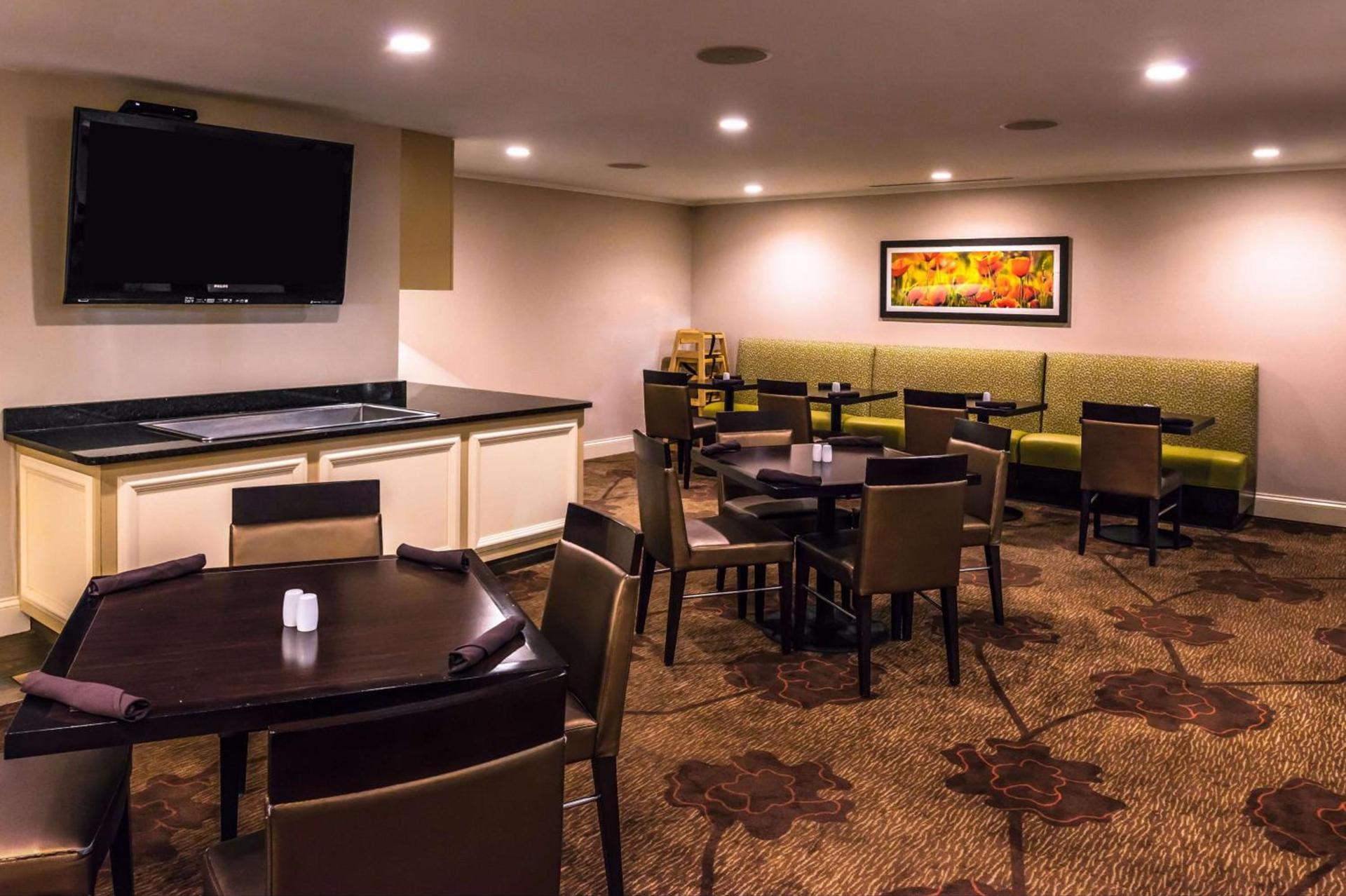 Hilton Garden Inn Detroit Southfield photo 22
