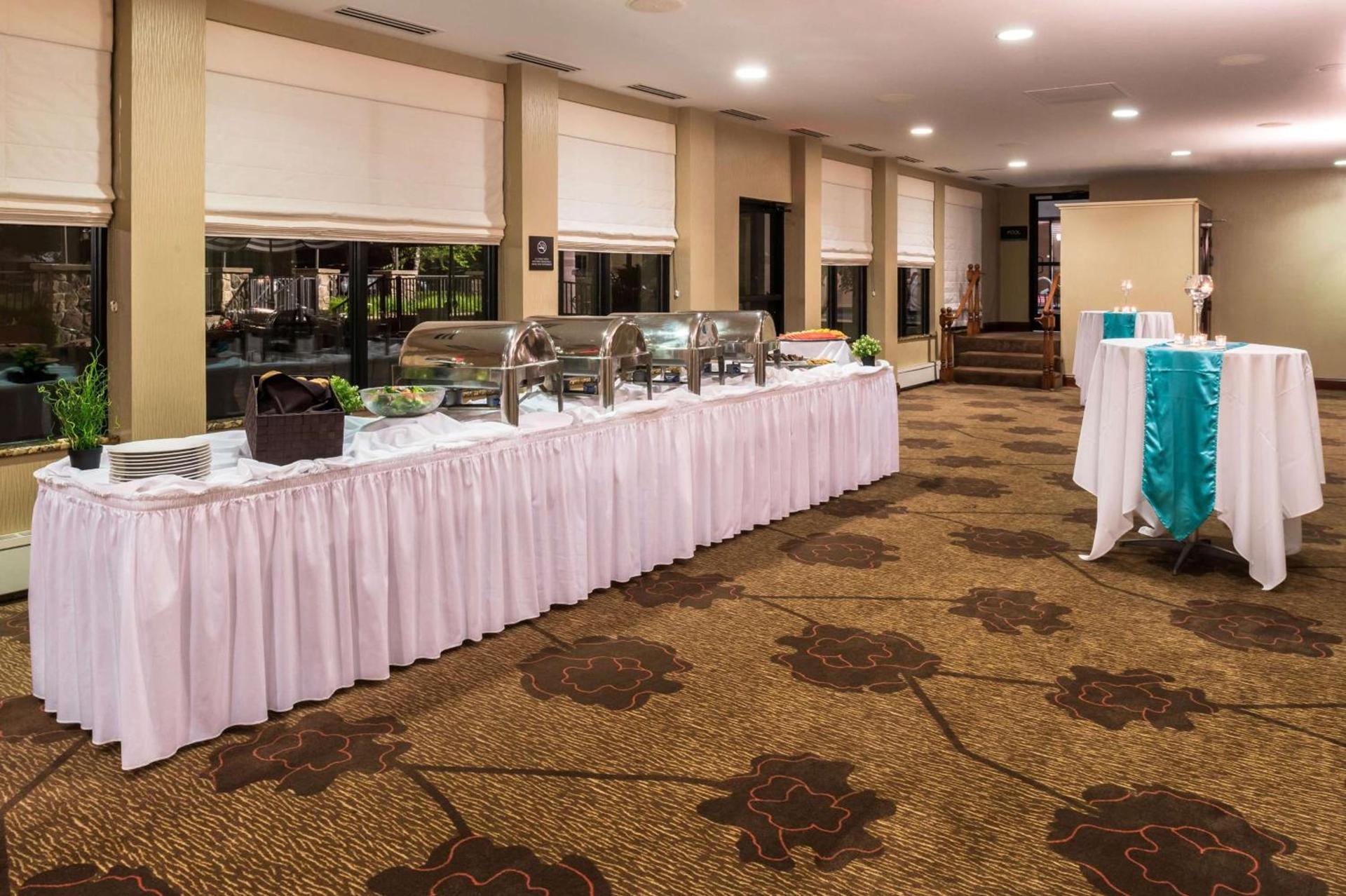 Hilton Garden Inn Detroit Southfield photo 25