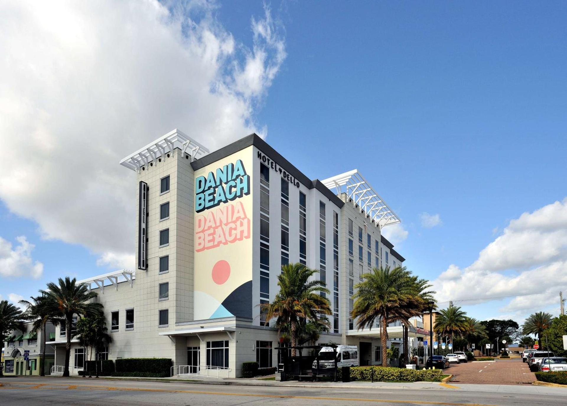 Hotel Dello Ft Lauderdale Airport, Tapestry Collection by Hilton photo 1