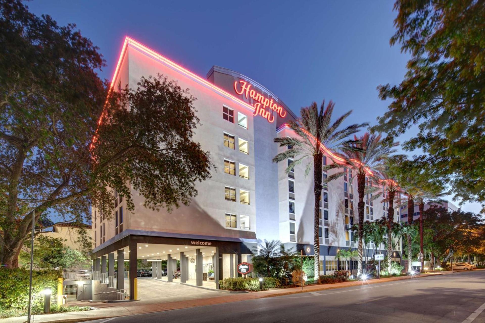 Hampton Inn Miami-Coconut Grove/Coral Gables photo 1