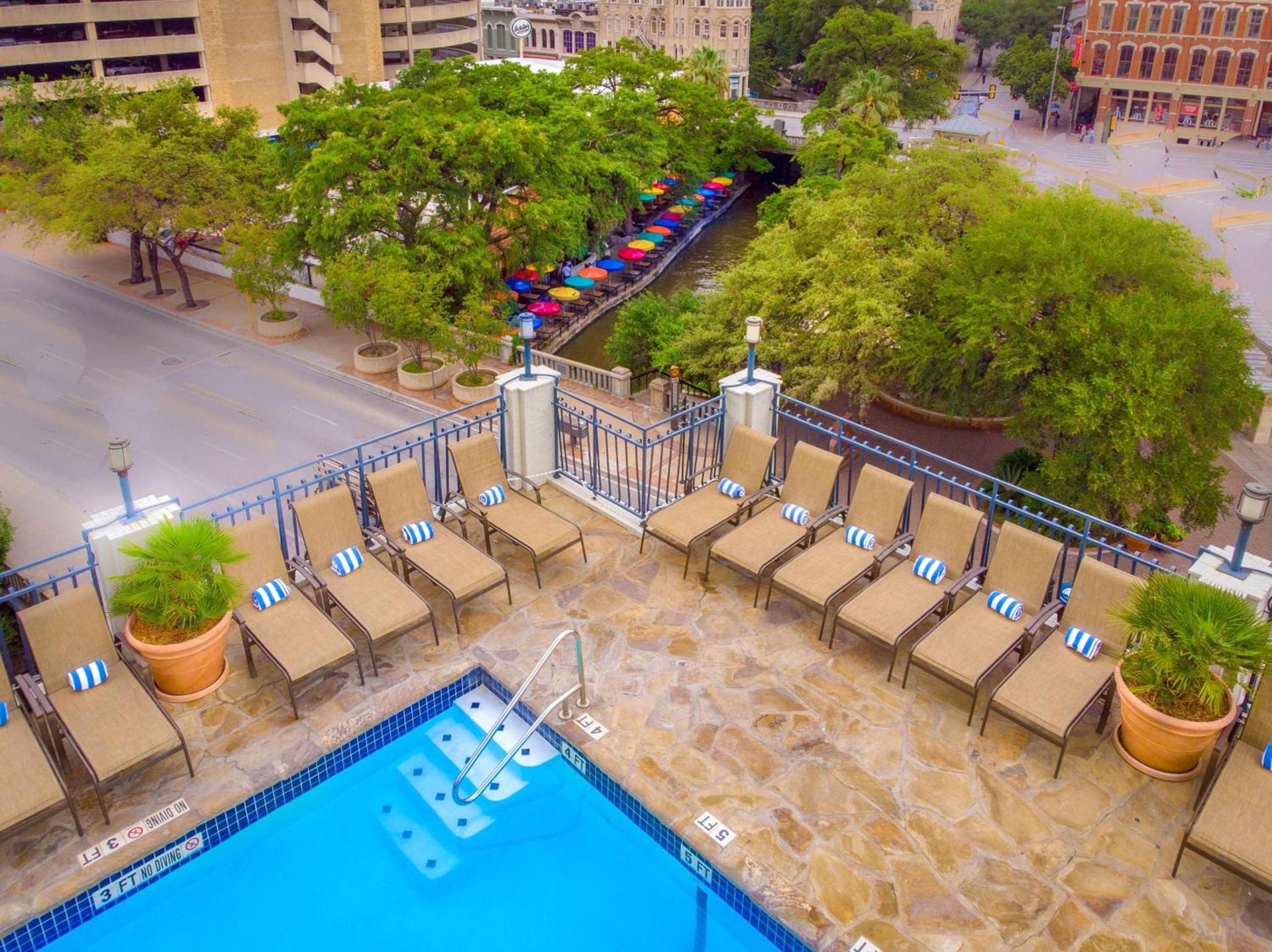 Hilton Palacio del Rio photo 16