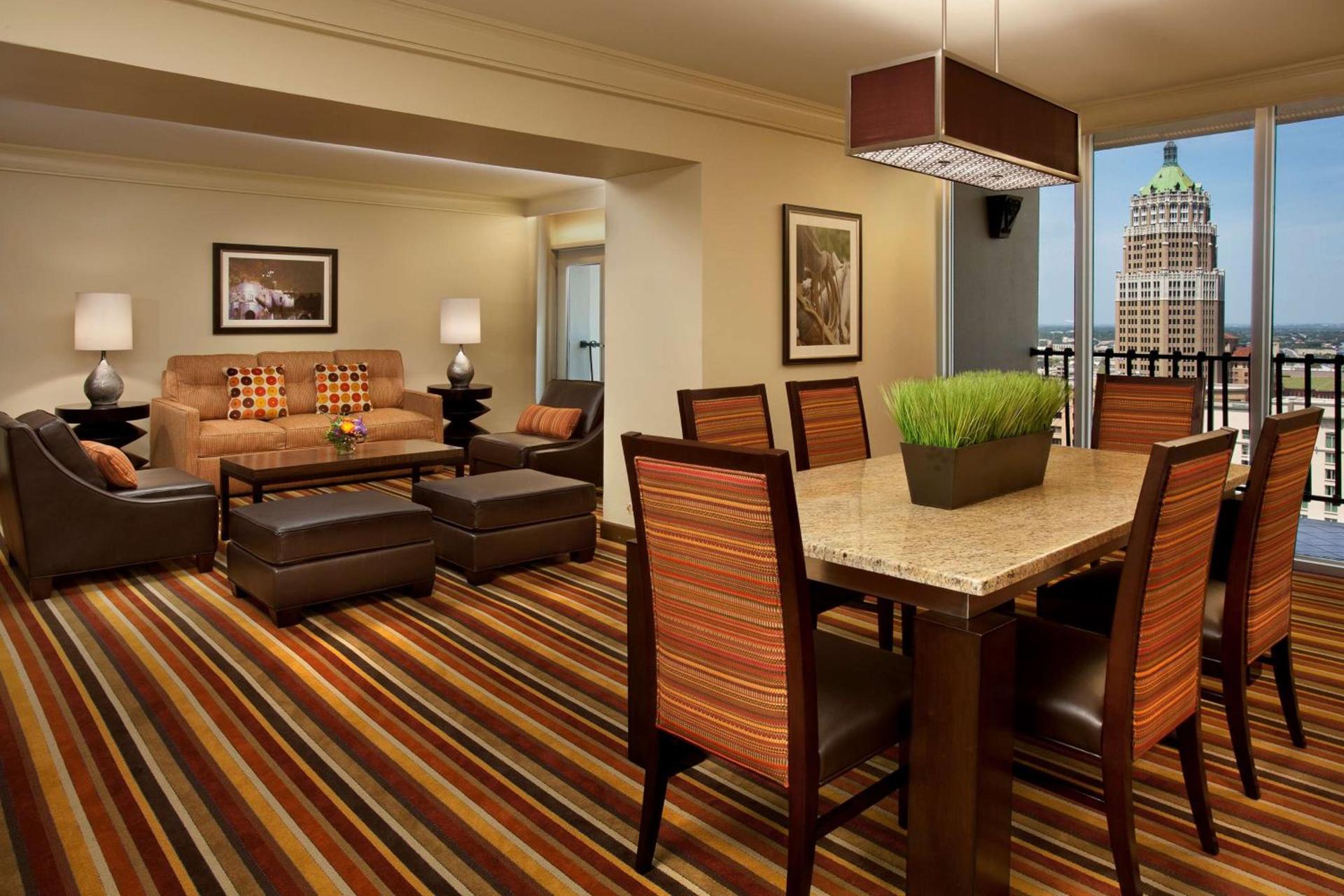 Hilton Palacio del Rio photo 36