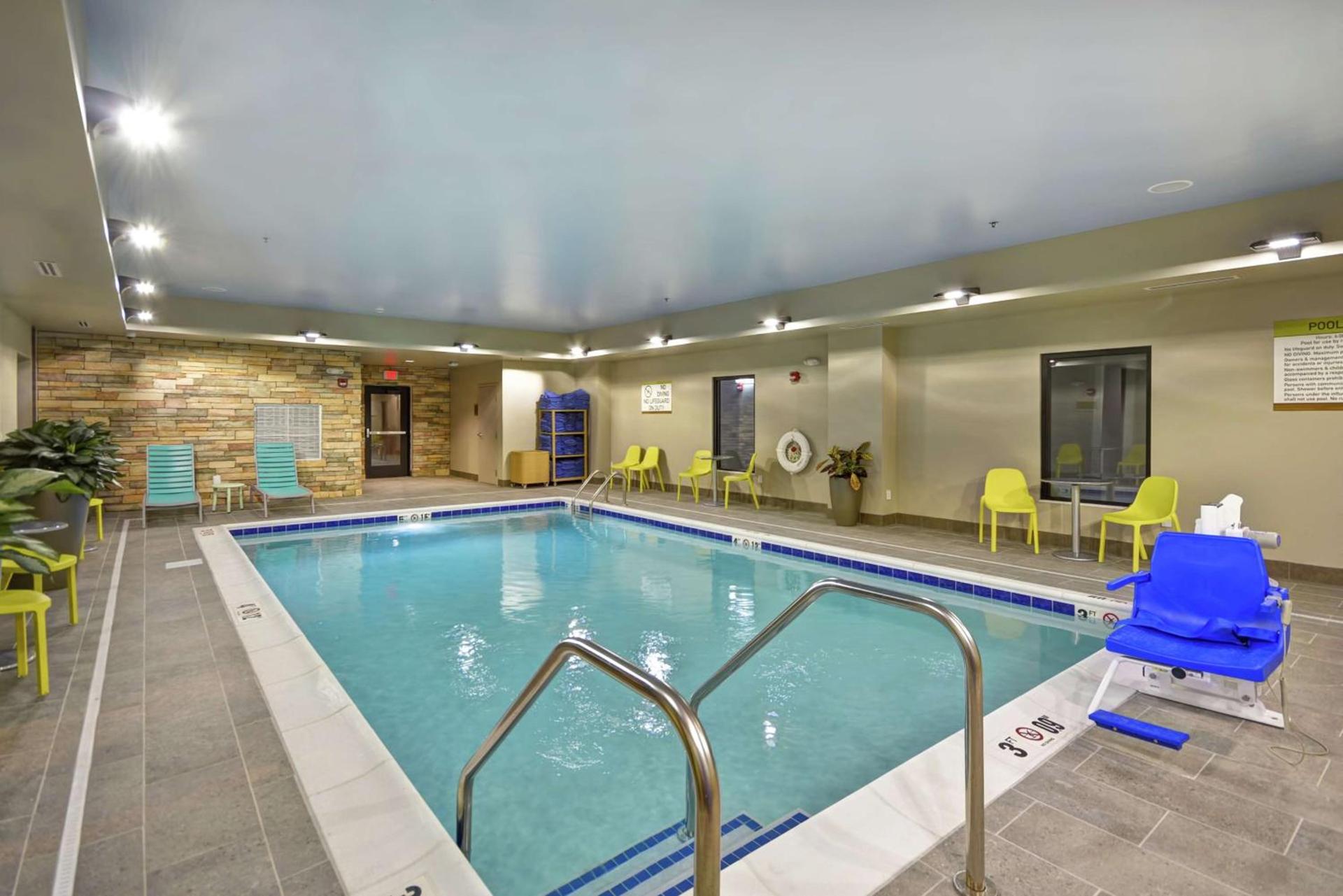 Home2 Suites By Hilton Carbondale photo 9