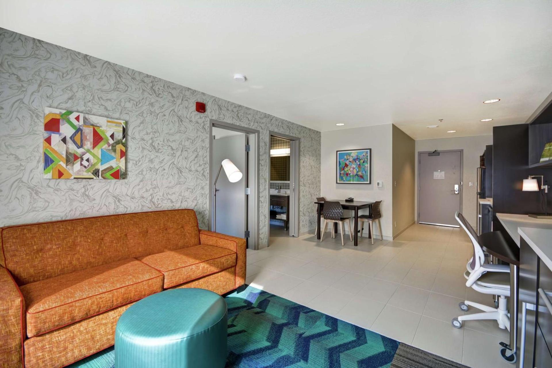 Home2 Suites By Hilton Carbondale photo 21