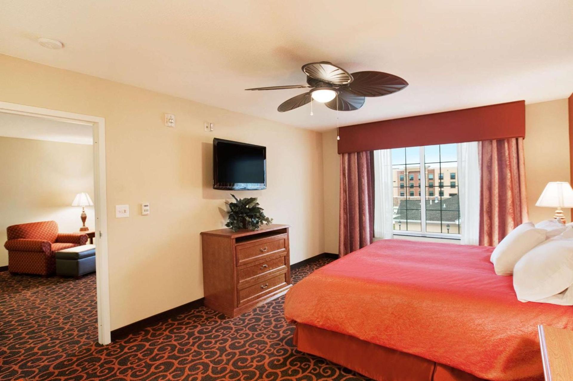 Homewood Suites Saint Cloud photo 11