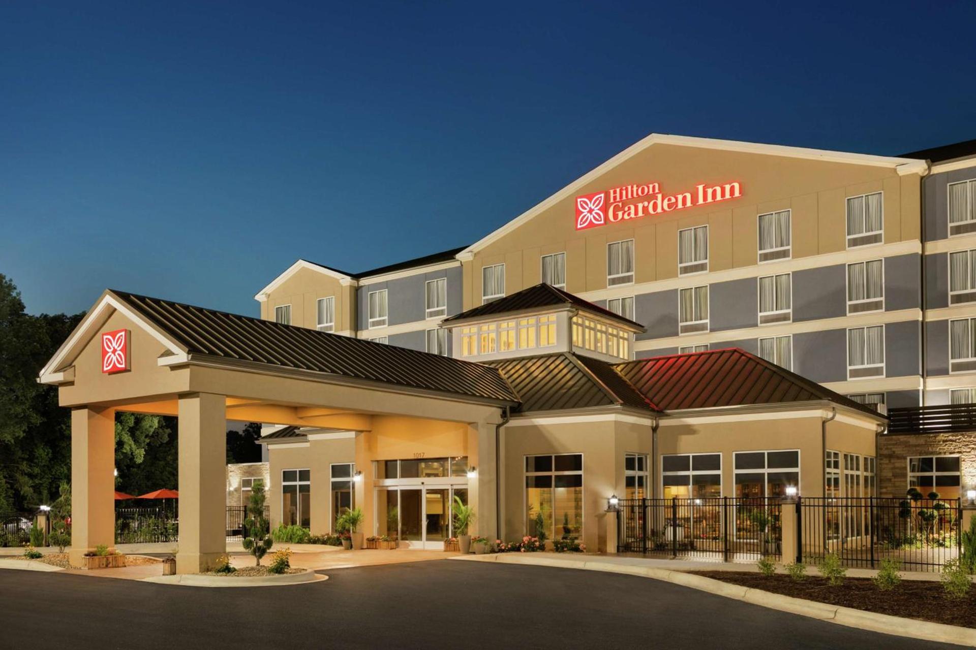 Hilton Garden Inn Statesville photo 3