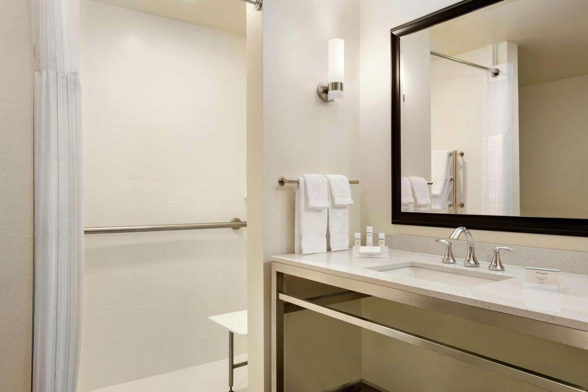 Hilton Garden Inn Statesville photo 27