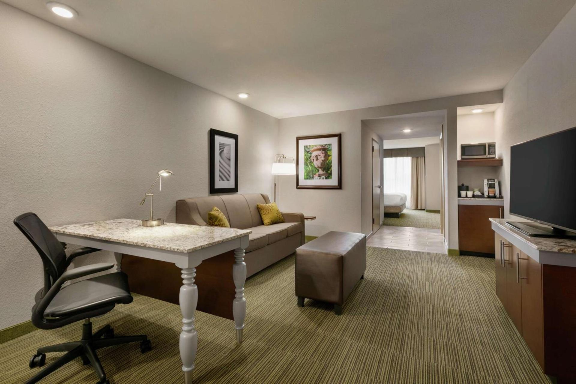 Hilton Garden Inn Statesville photo 28