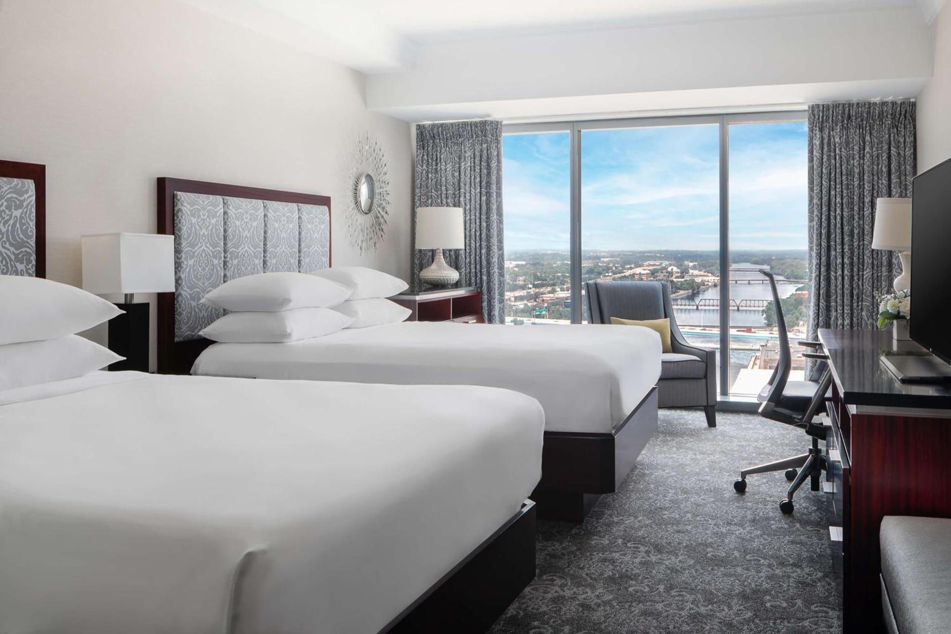 Amway Grand Plaza Hotel, Curio Collection by Hilton photo 44