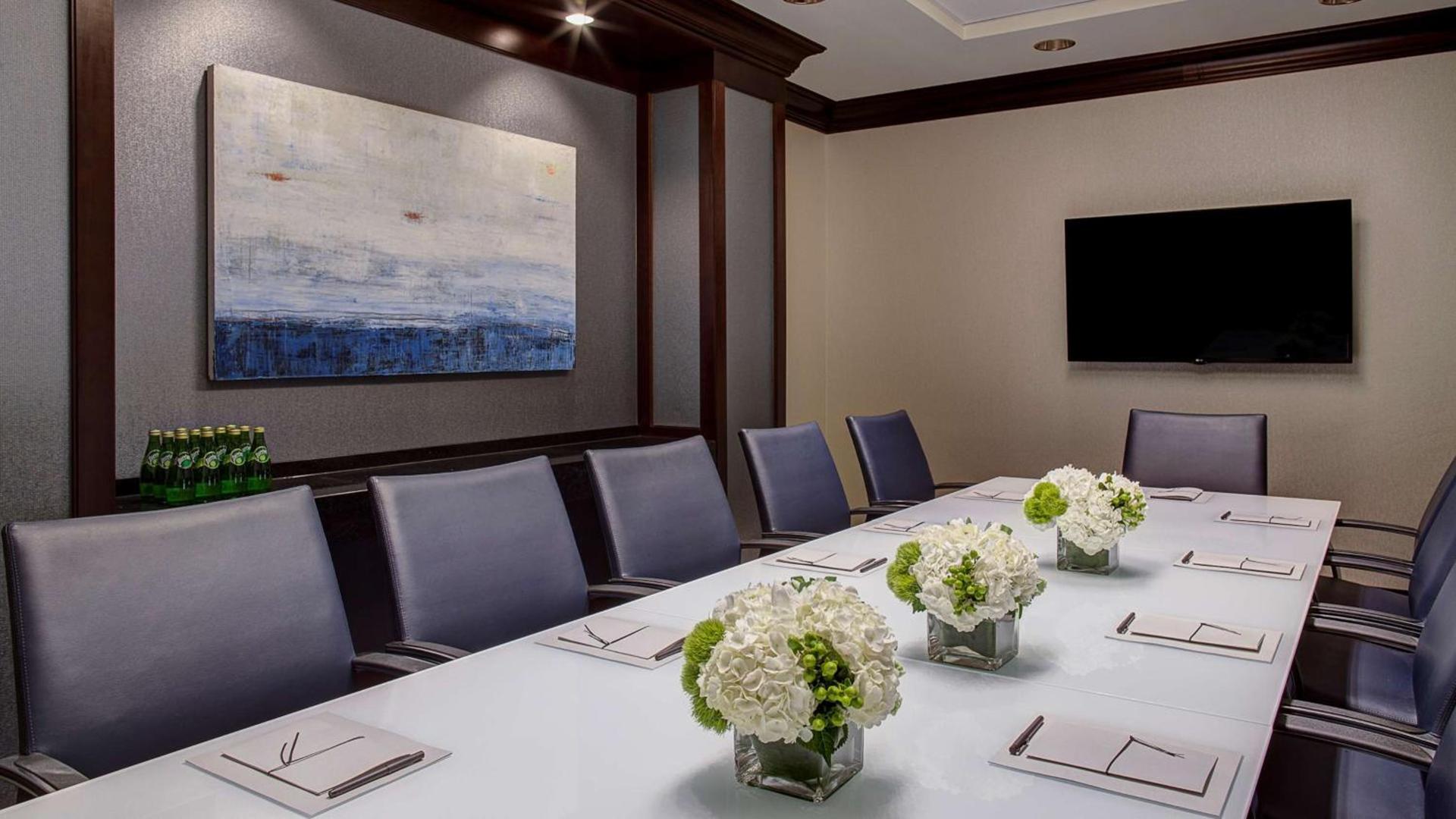Amway Grand Plaza Hotel, Curio Collection by Hilton photo 72