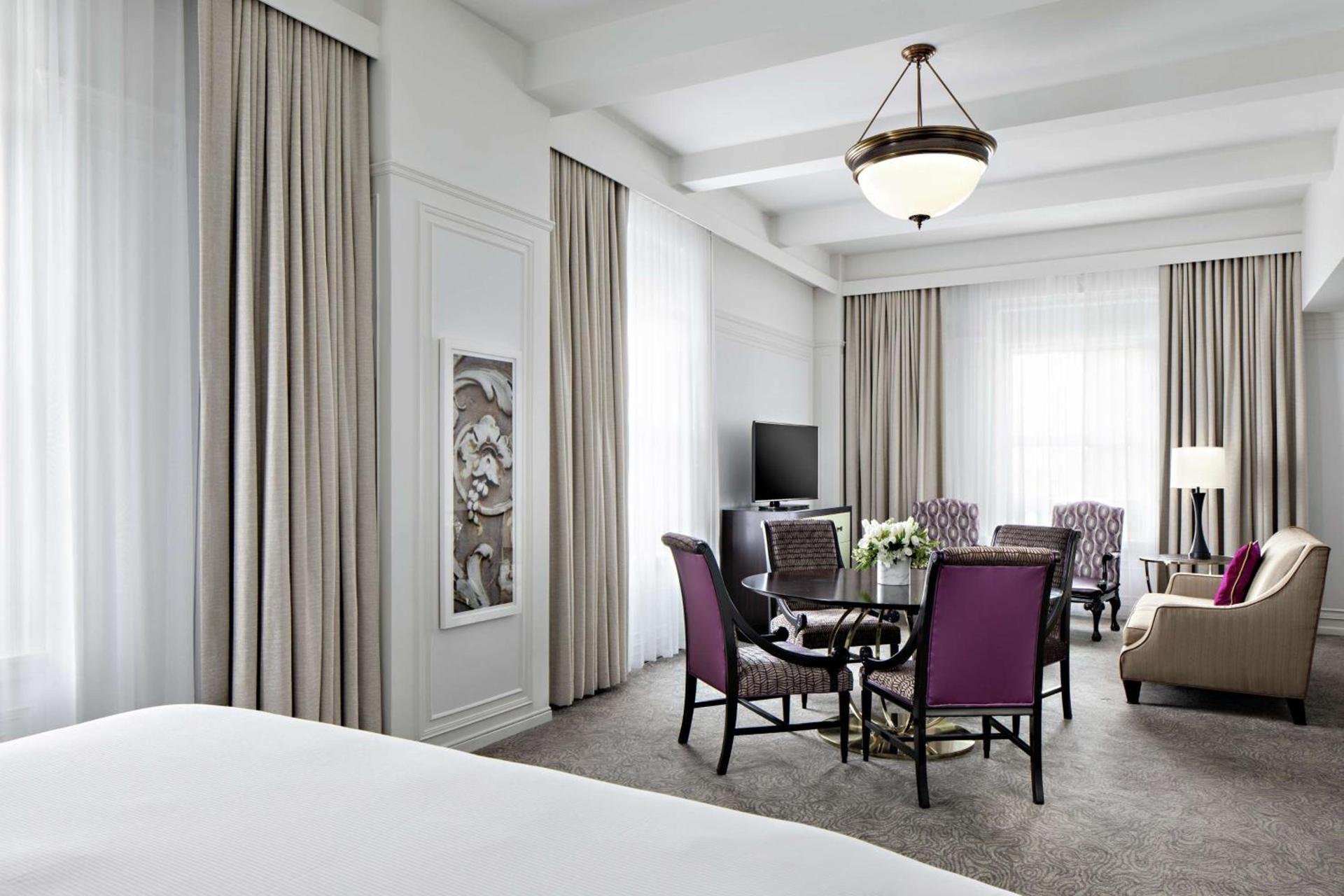 Amway Grand Plaza Hotel, Curio Collection by Hilton photo 86