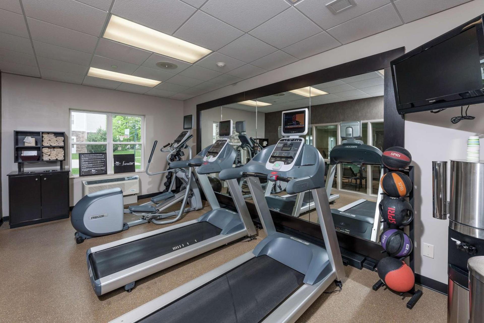 Homewood Suites by Hilton Portland photo 9