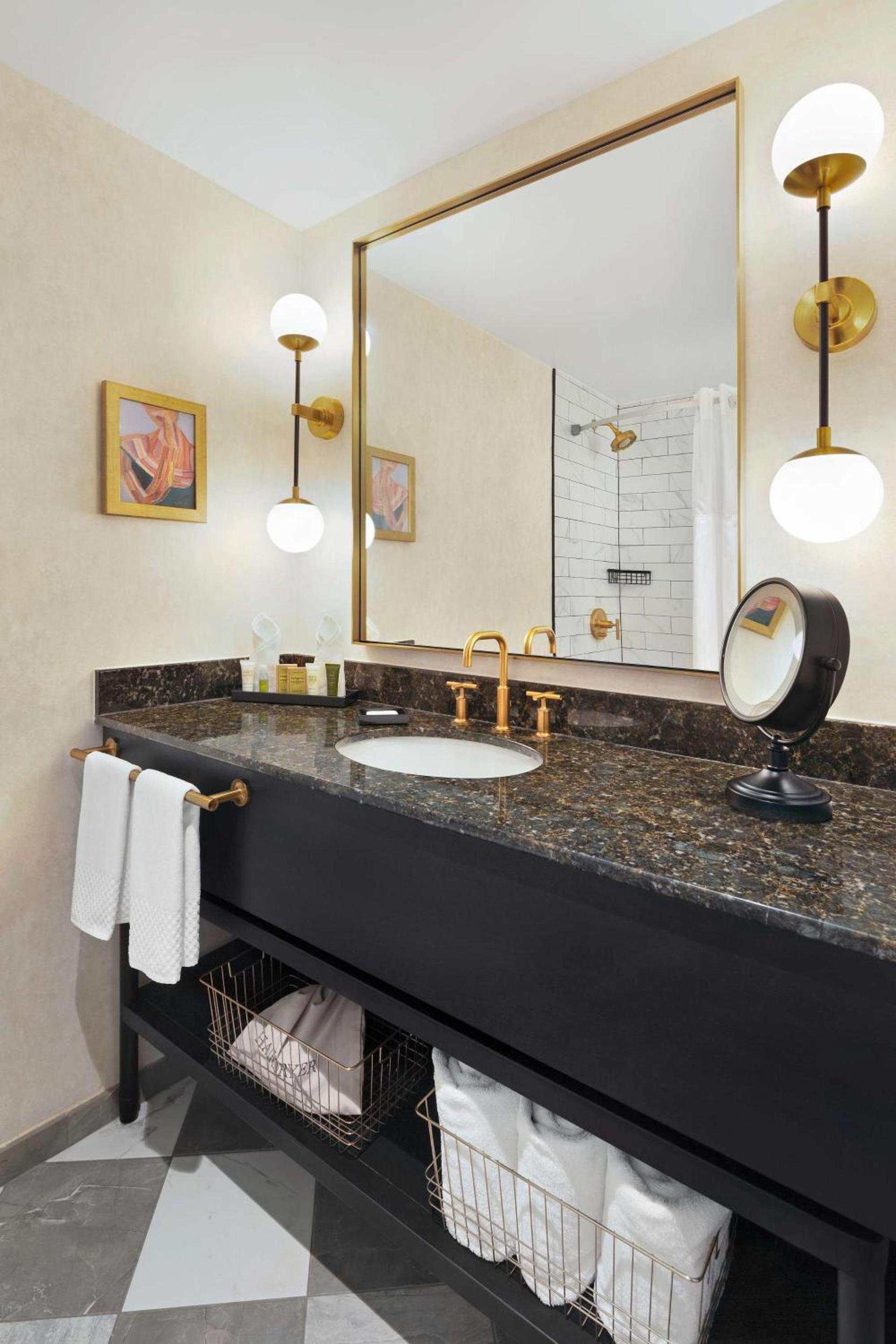 Hilton Pearl River photo 23