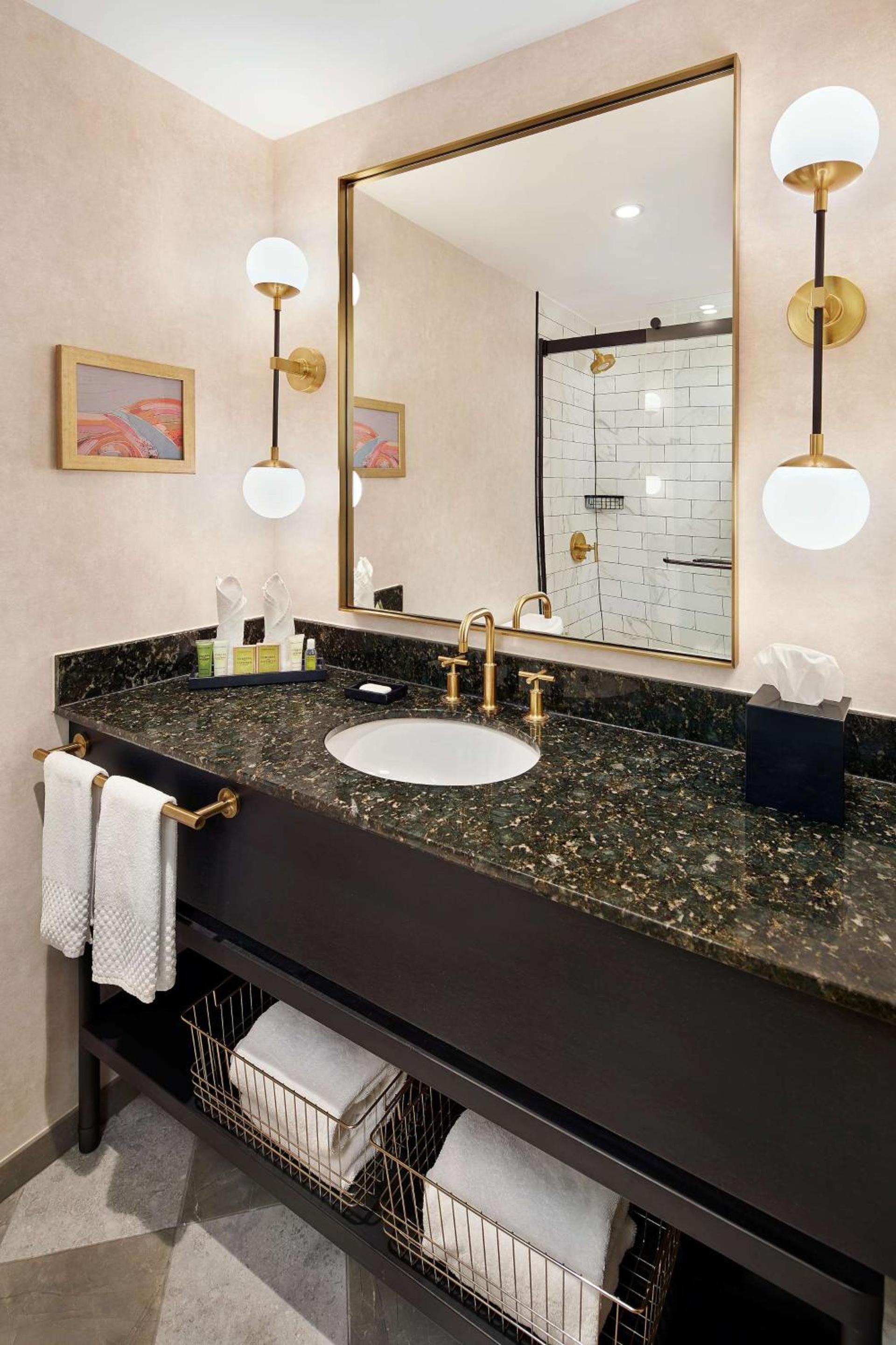 Hilton Pearl River photo 28