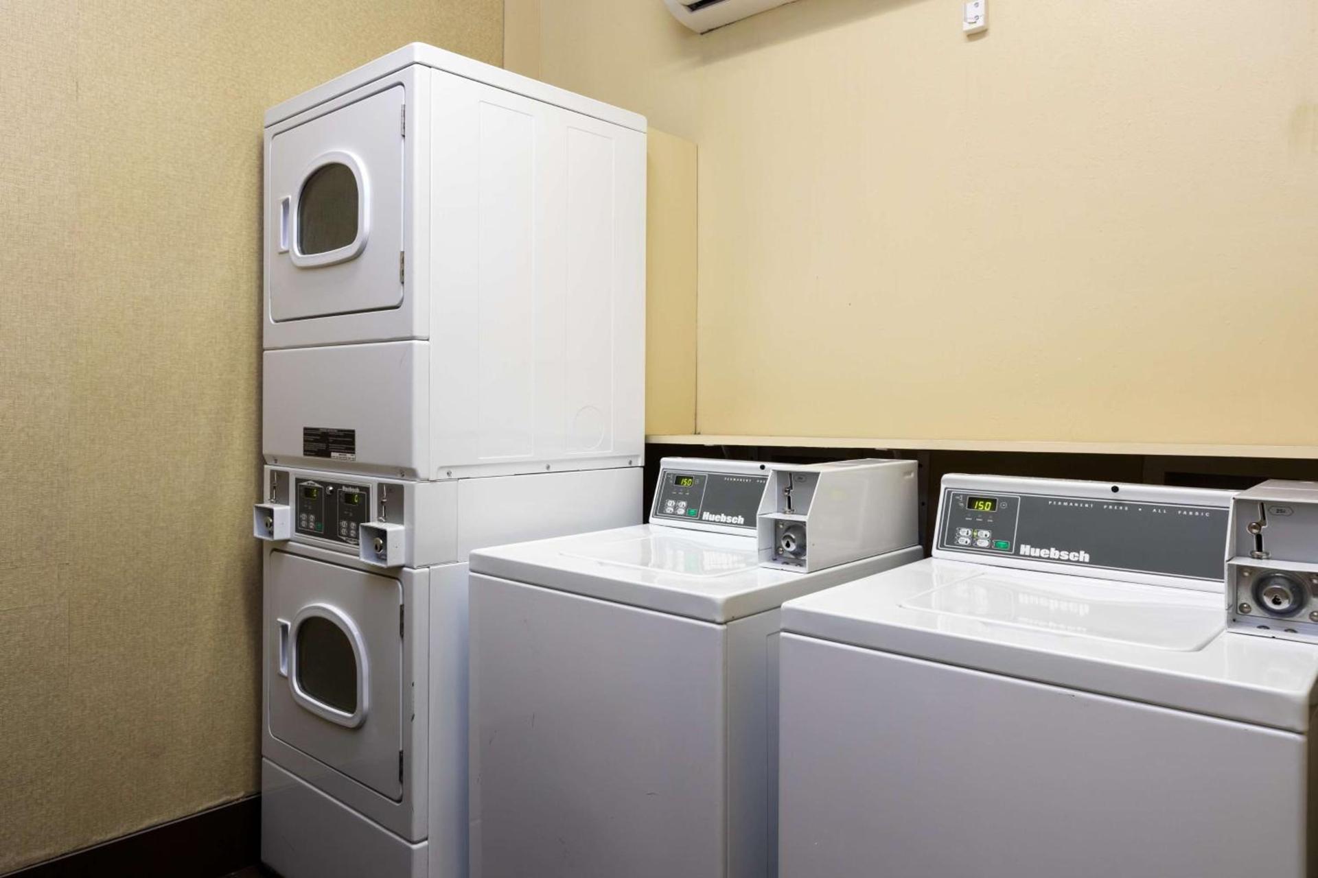 Hampton Inn & Suites Baton Rouge - I-10 East photo 48