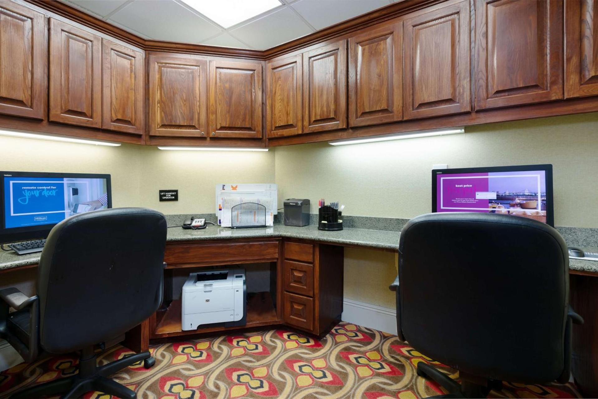 Hampton Inn & Suites Baton Rouge - I-10 East photo 49