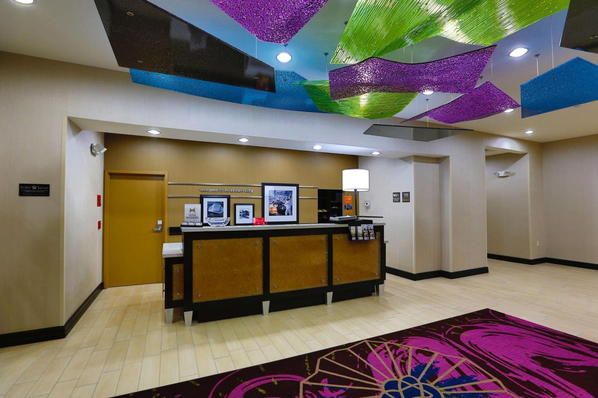 Hampton Inn and Suites Missouri City photo 13