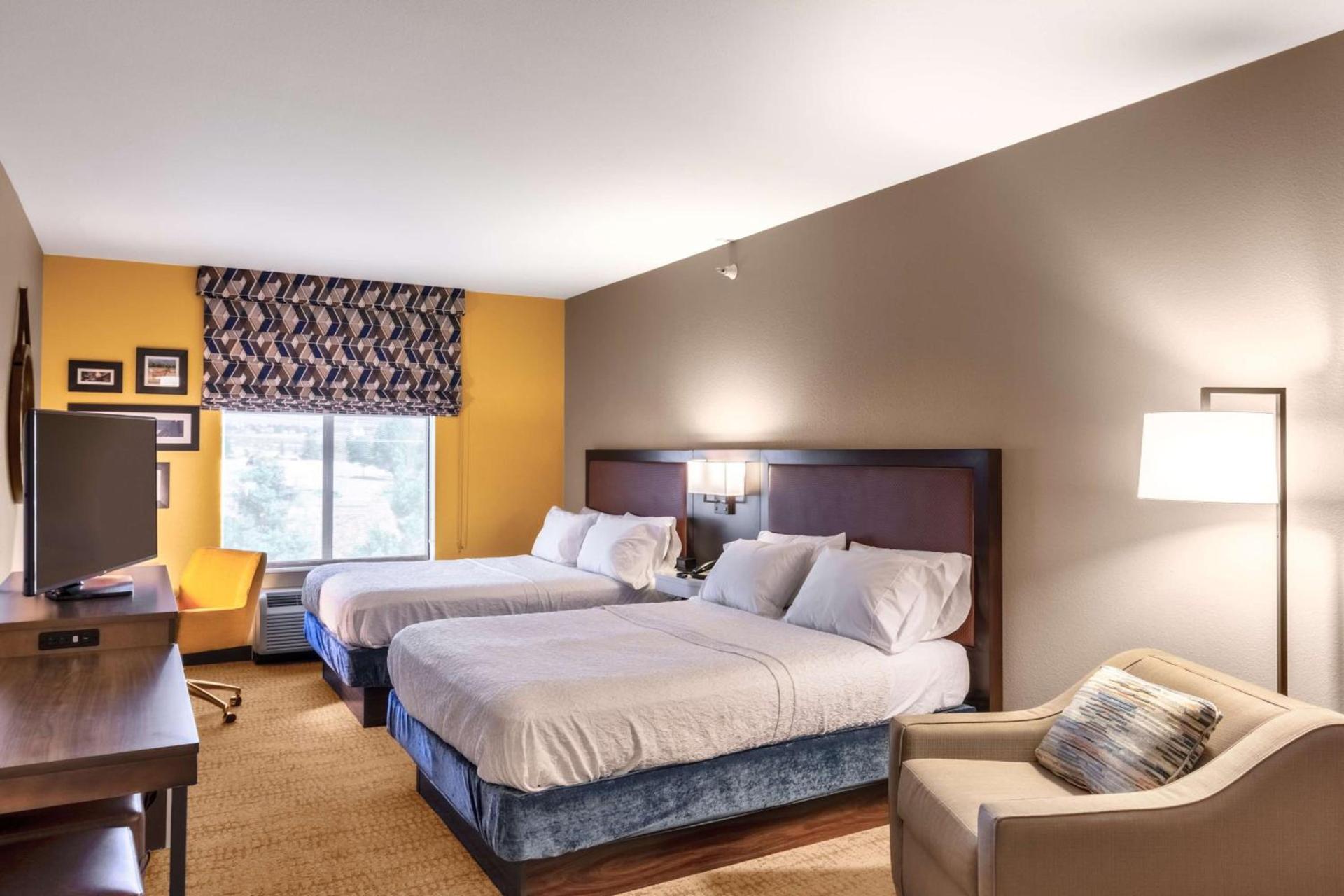 Hampton Inn Laramie photo 21