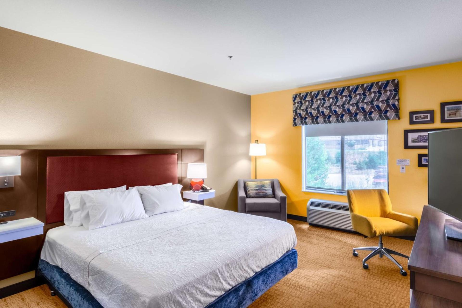 Hampton Inn Laramie photo 22
