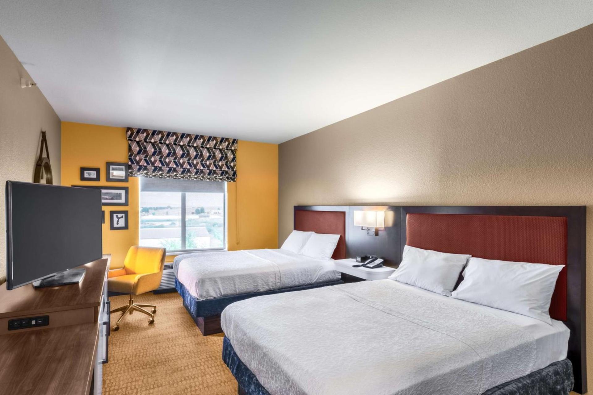 Hampton Inn Laramie photo 31
