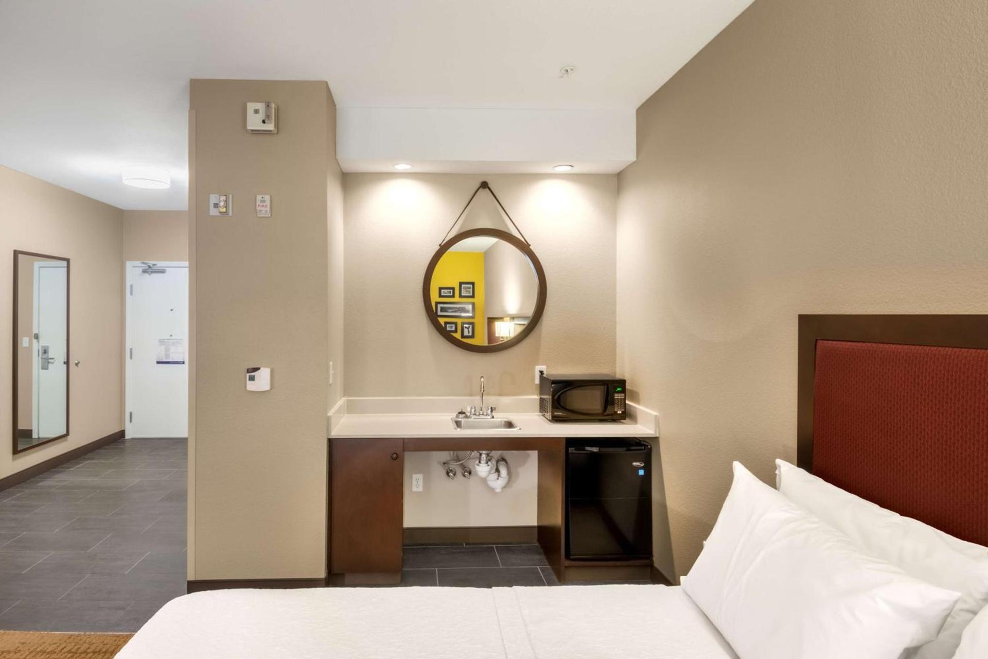 Hampton Inn Laramie photo 41