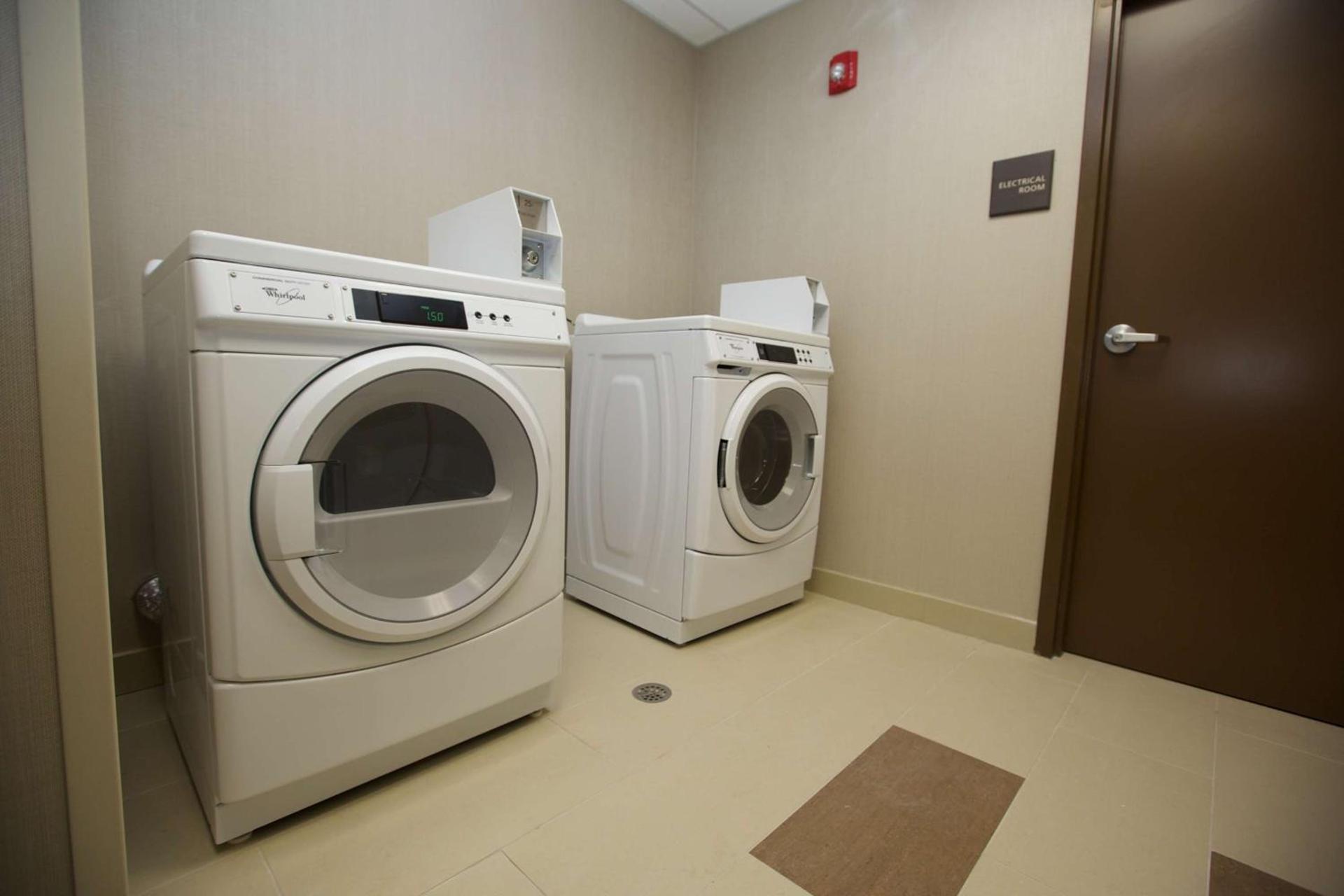 Hampton Inn and Suites Missouri City photo 44