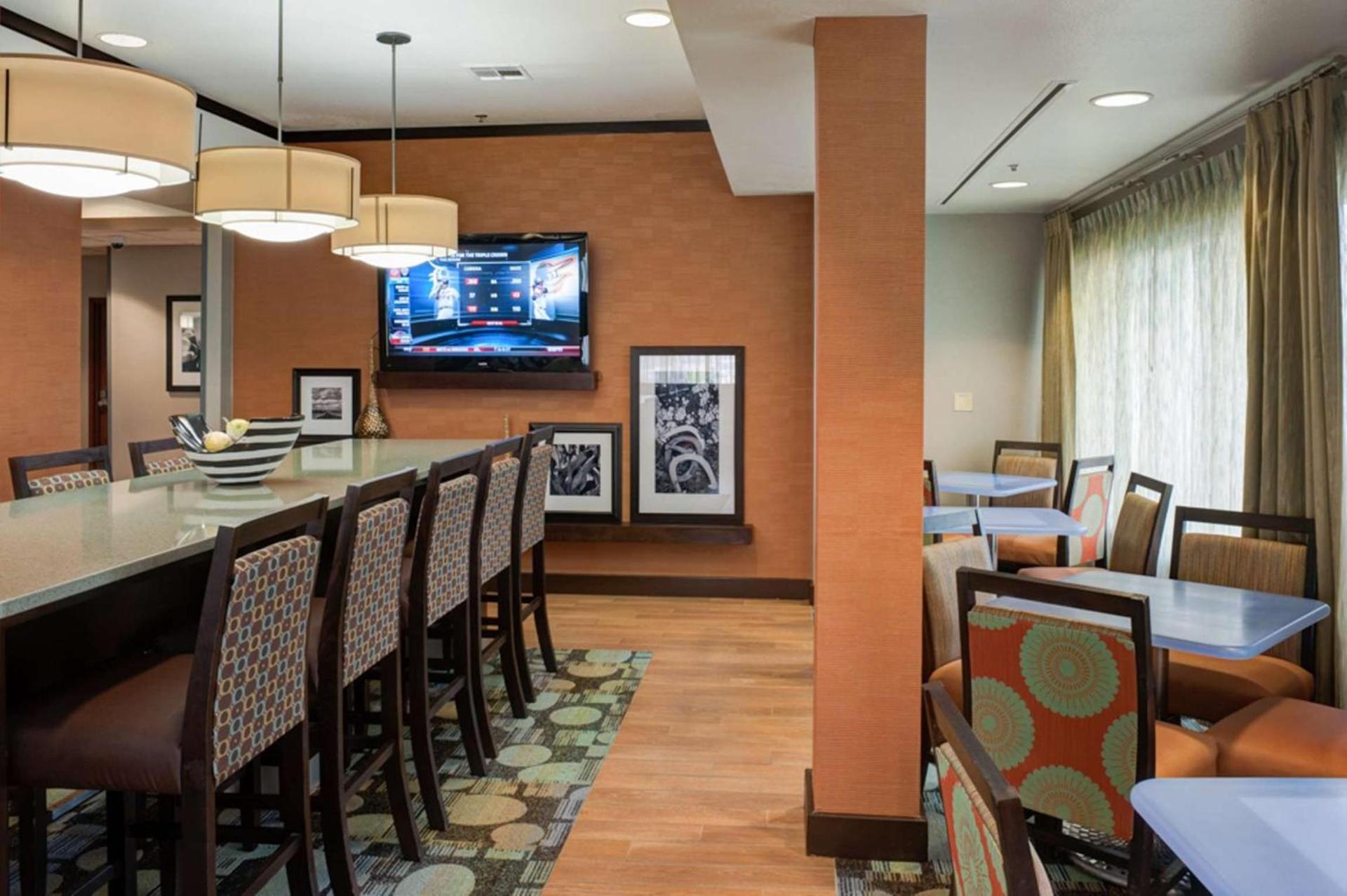 Hampton Inn Tulsa Sand Springs photo 13