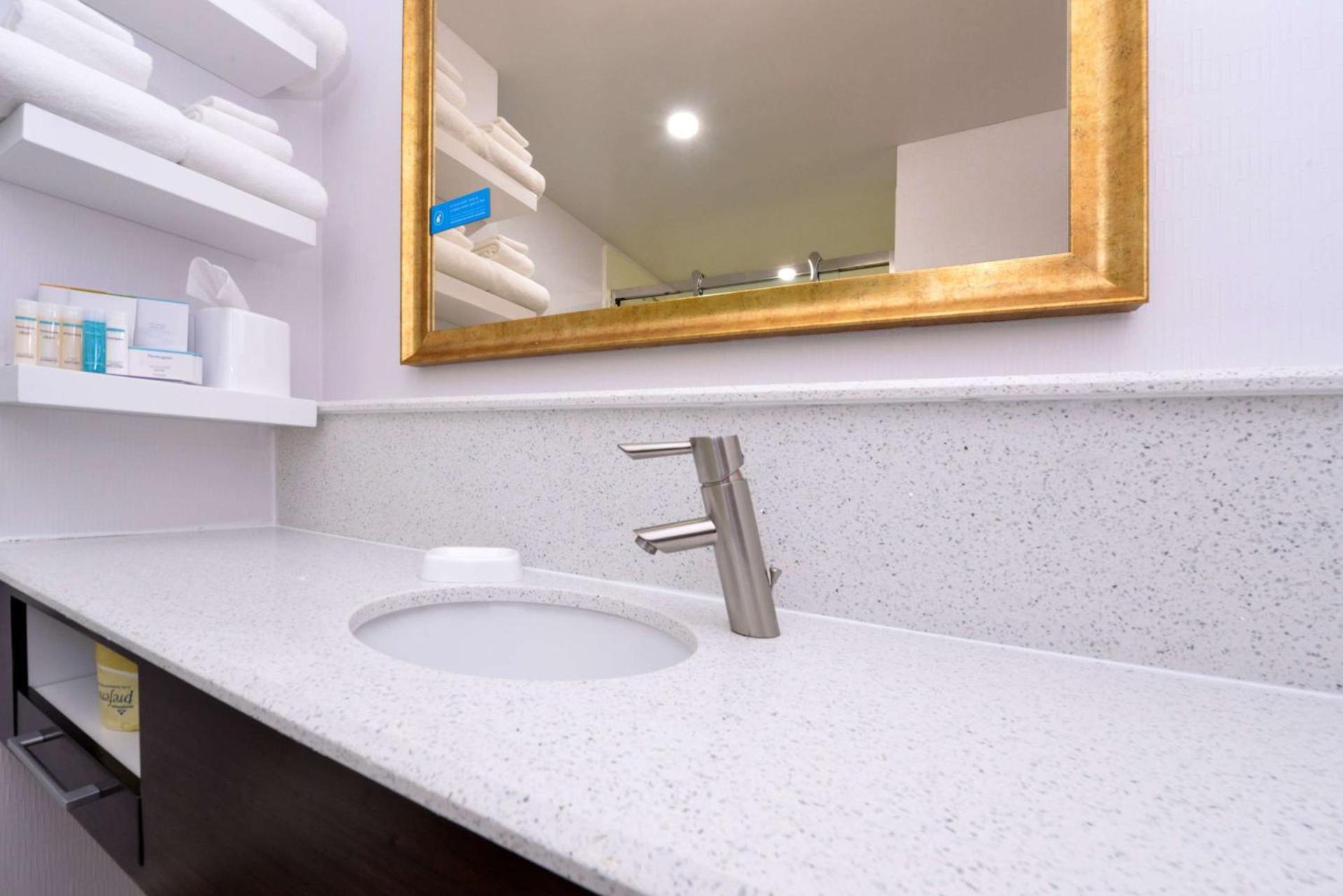 Hampton Inn Tulsa Sand Springs photo 28