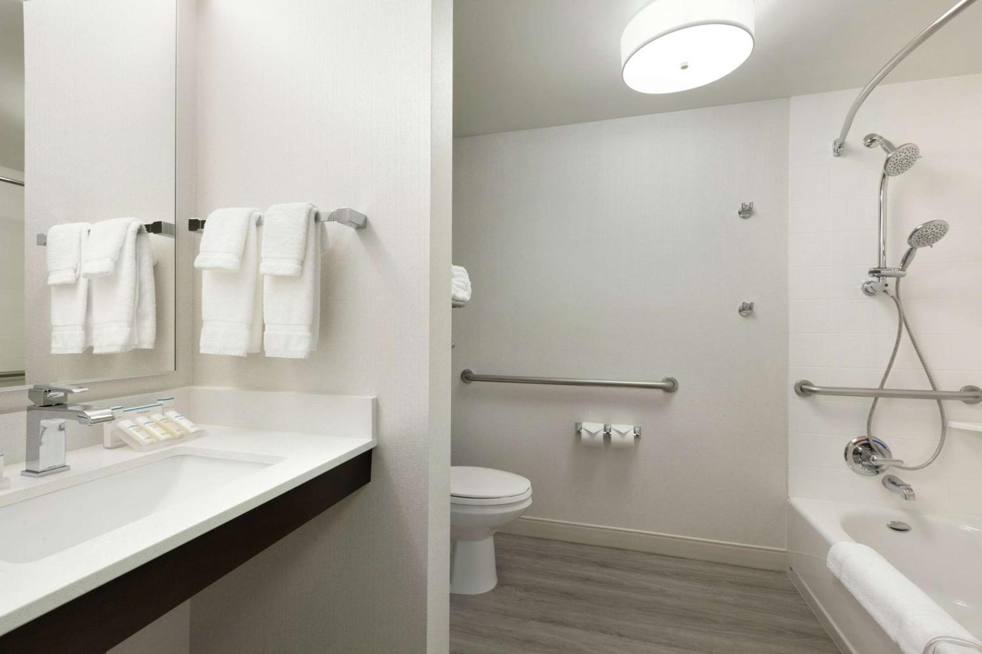 Hilton Garden Inn Cupertino photo 16