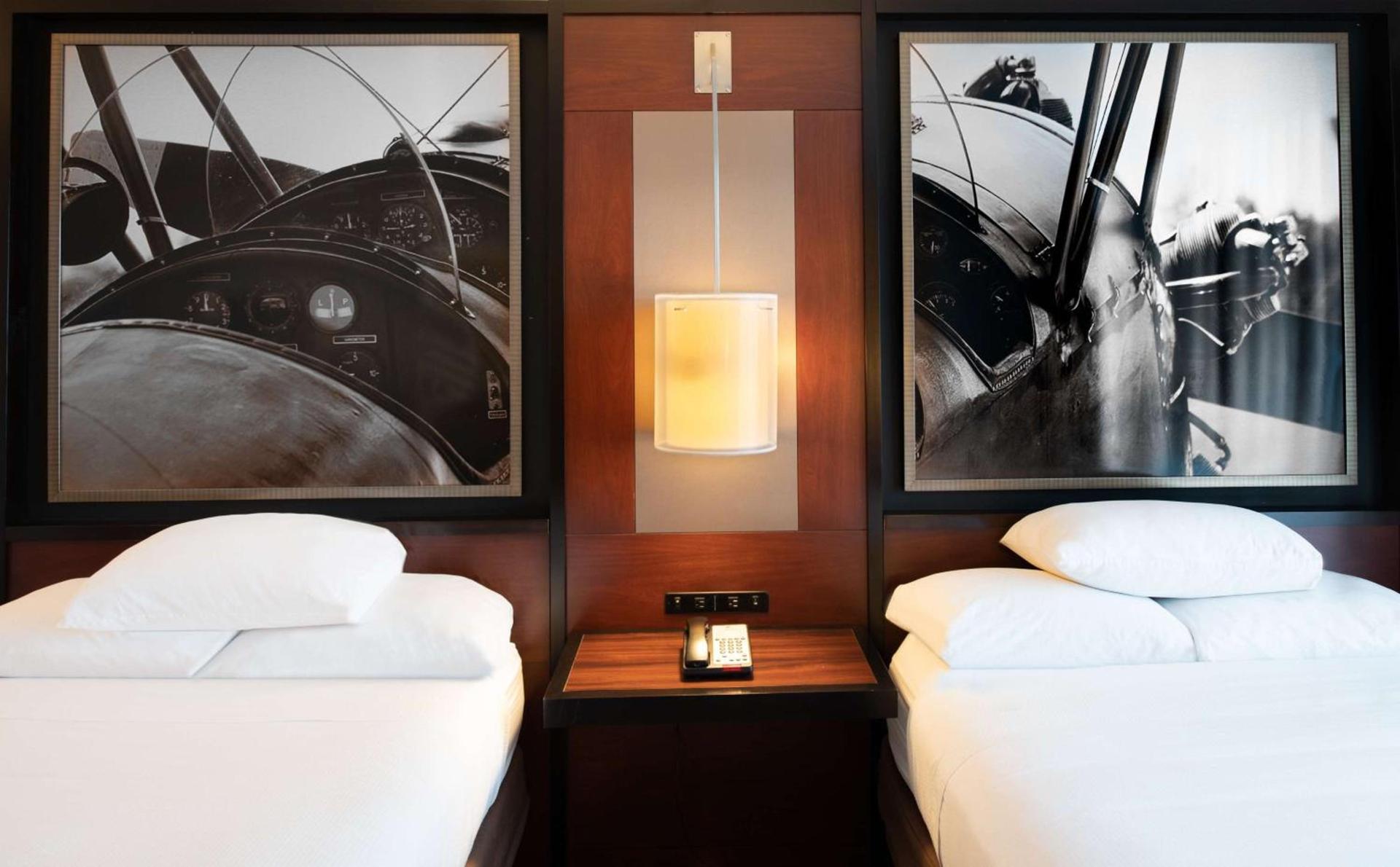 DoubleTree Hotel & Suites Charleston Airport photo 44