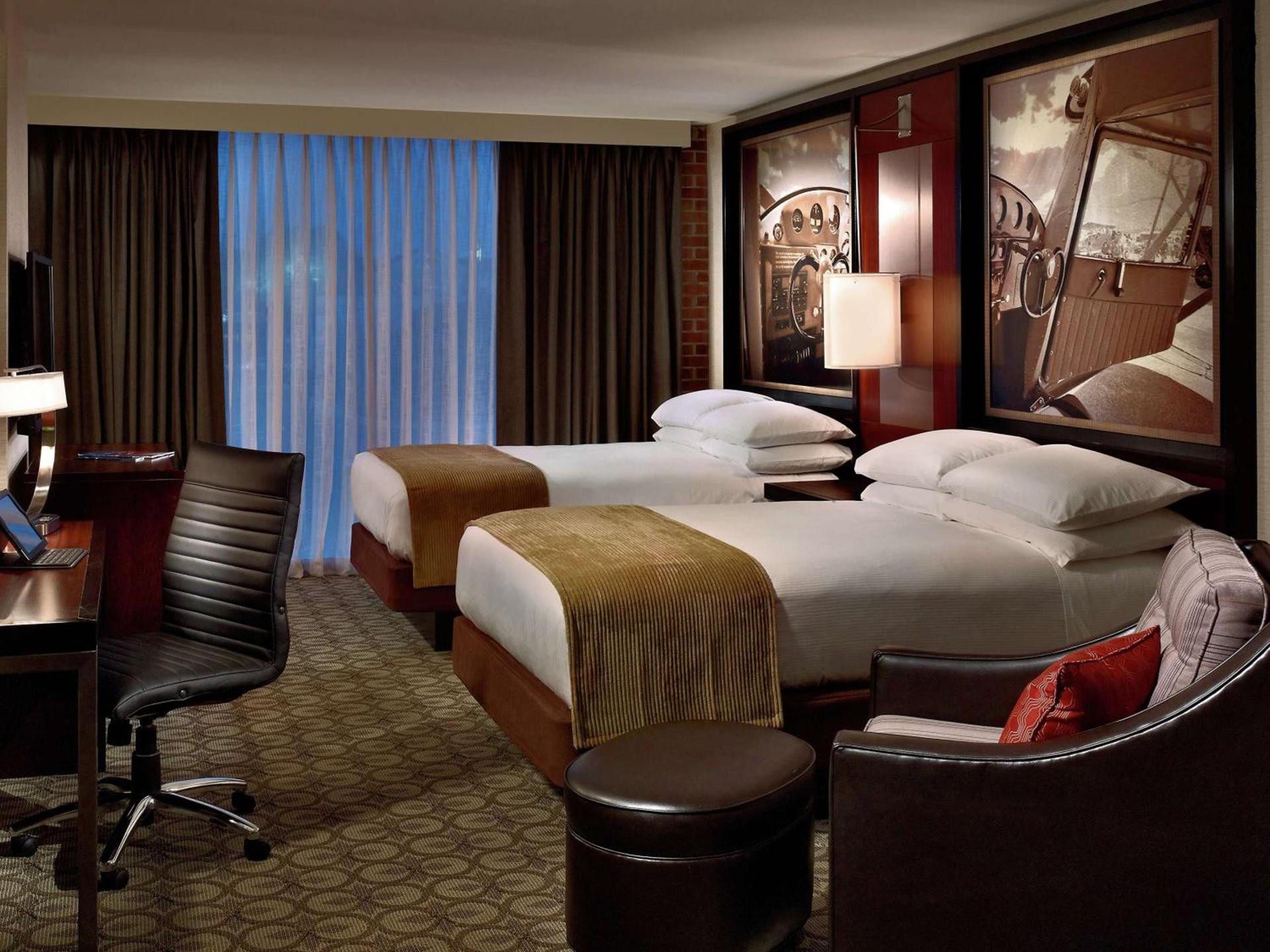 DoubleTree Hotel & Suites Charleston Airport photo 45