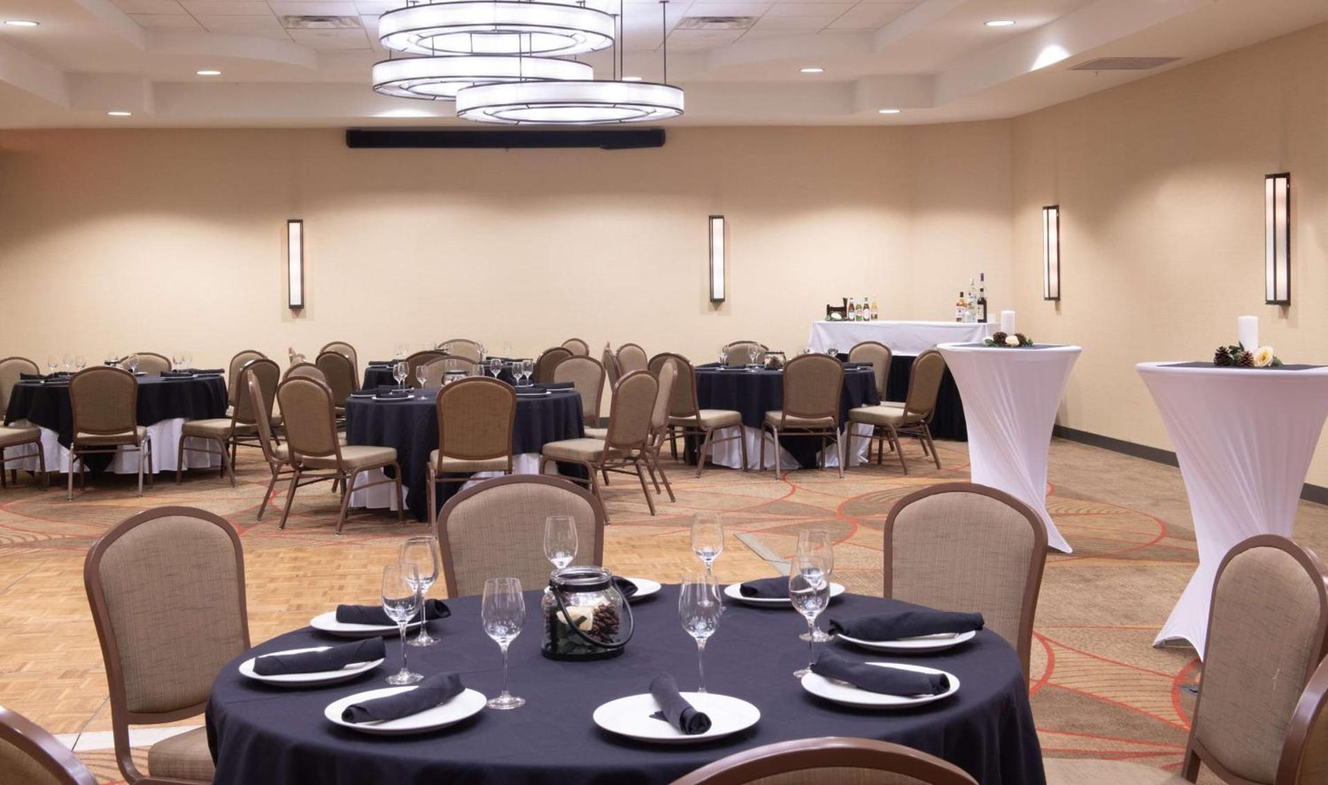 DoubleTree Hotel & Suites Charleston Airport photo 51