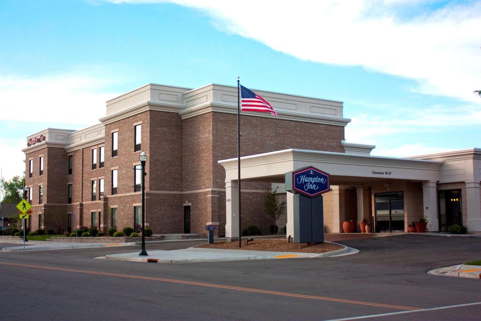 Hampton Inn - Burlington photo 1