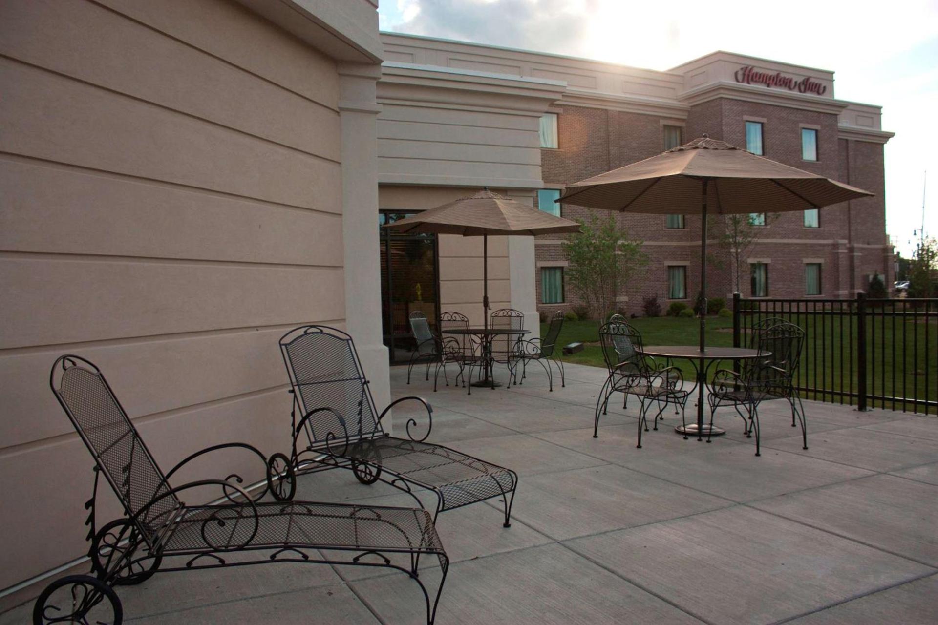 Hampton Inn - Burlington photo 3
