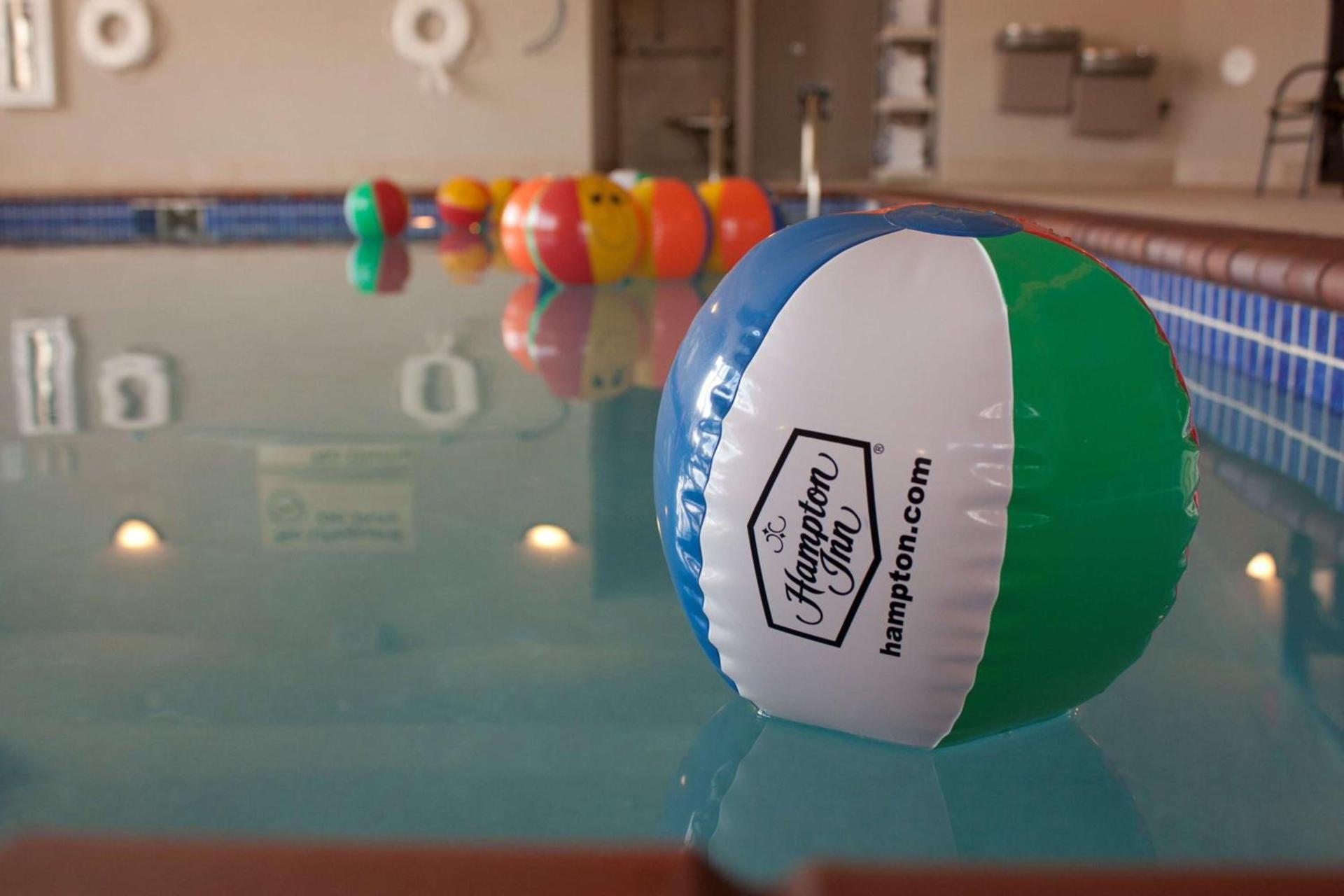 Hampton Inn - Burlington photo 11