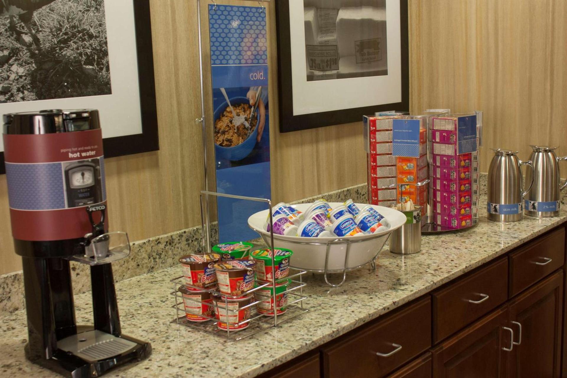 Hampton Inn - Burlington photo 13
