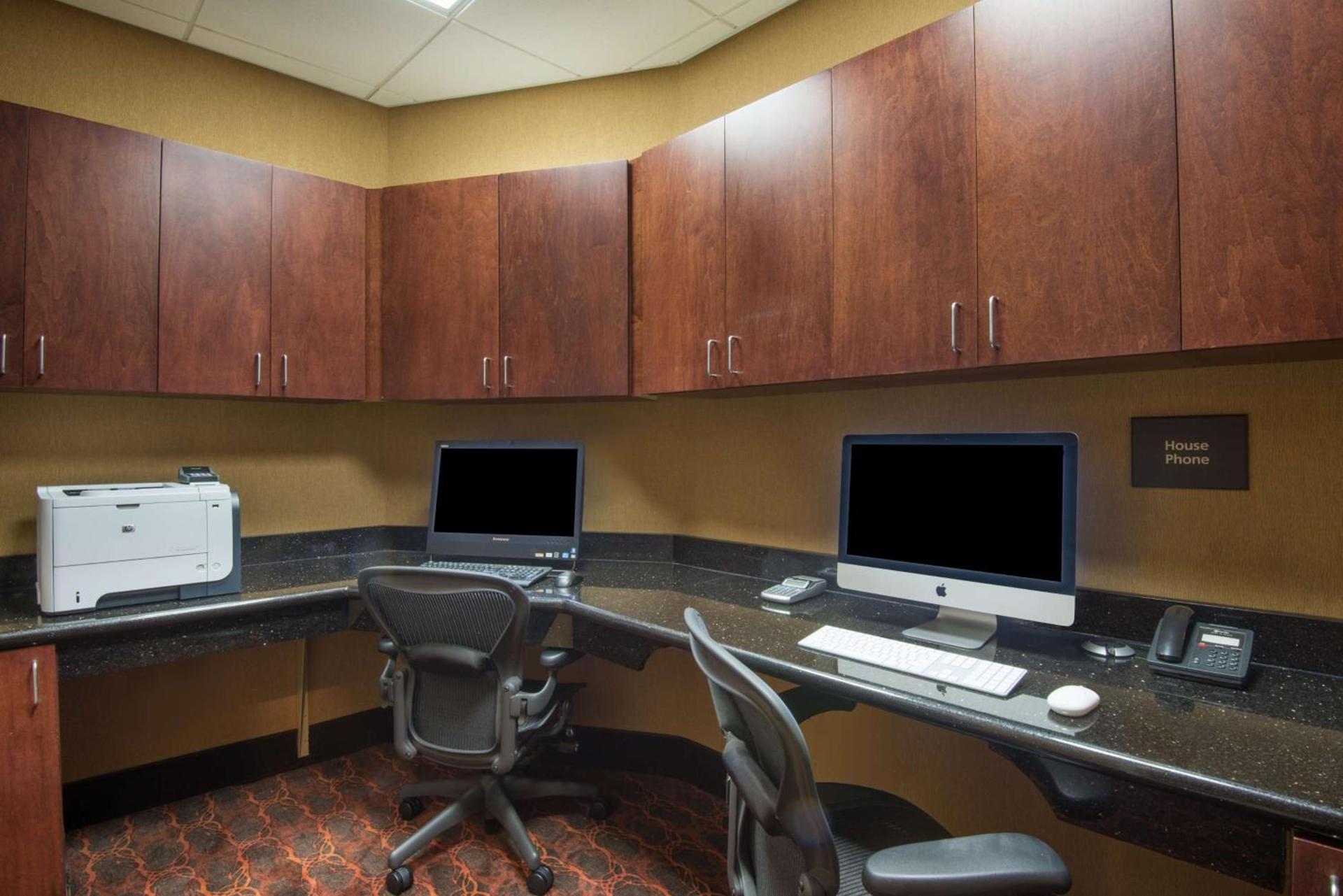 Hampton Inn Kingston photo 13