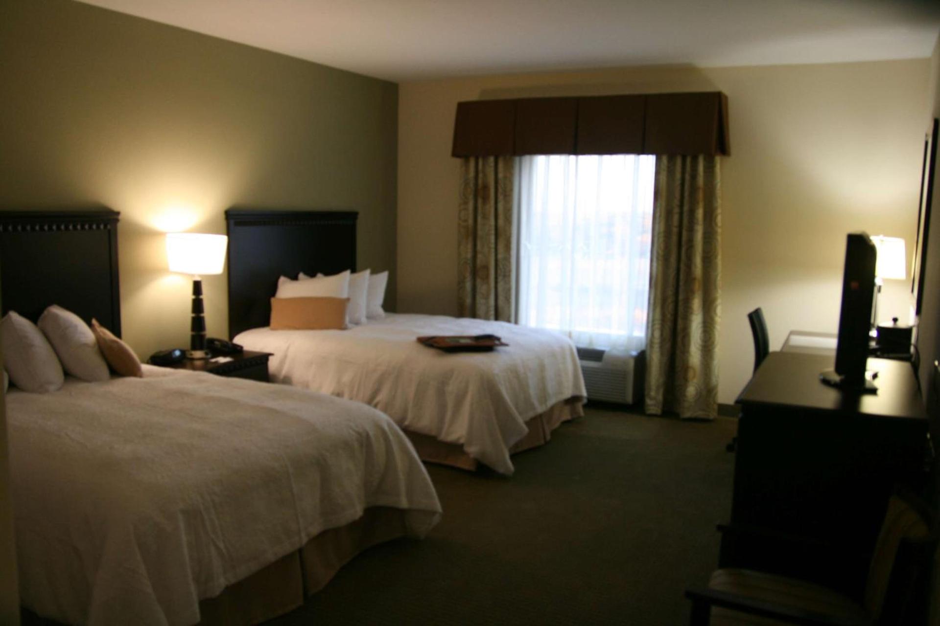 Hampton Inn La Grange photo 7