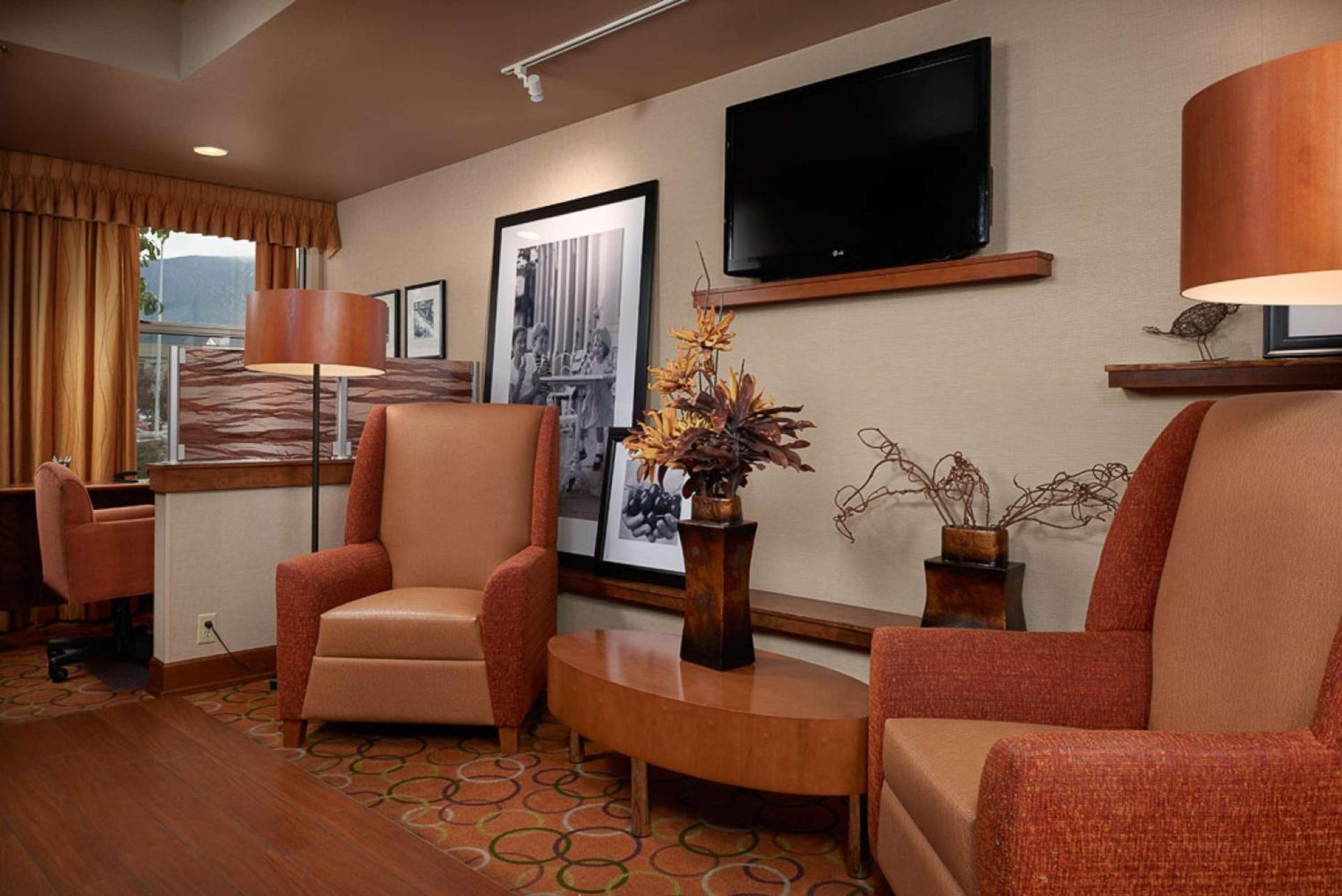 Hampton Inn Butte photo 4