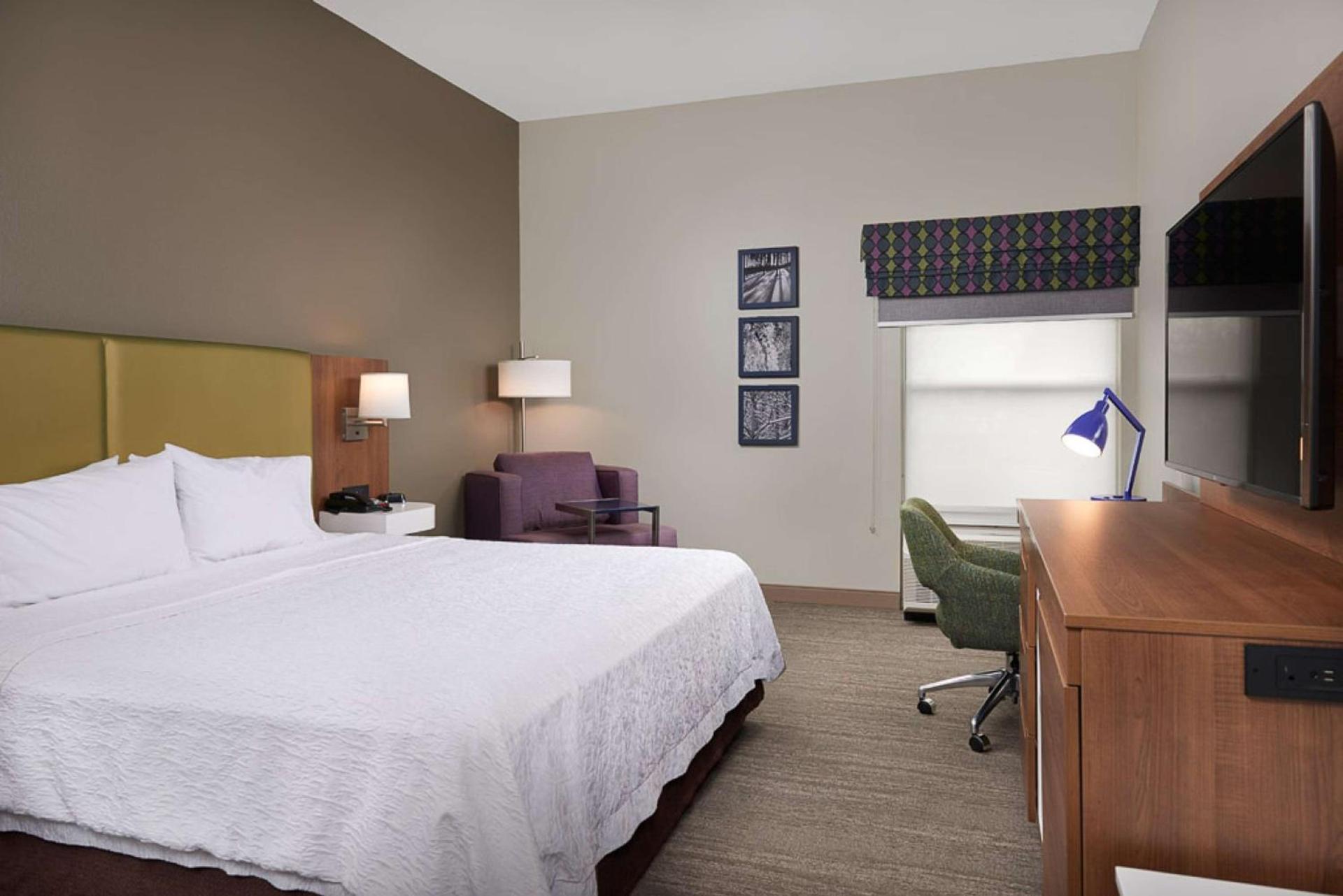 Hampton Inn Butte photo 14