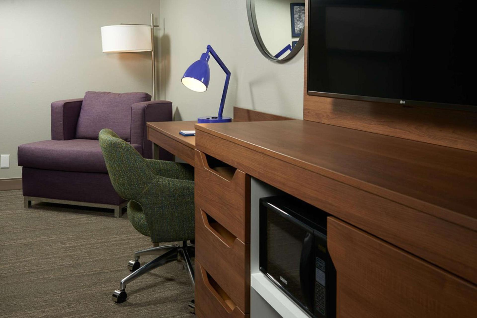 Hampton Inn Butte photo 17