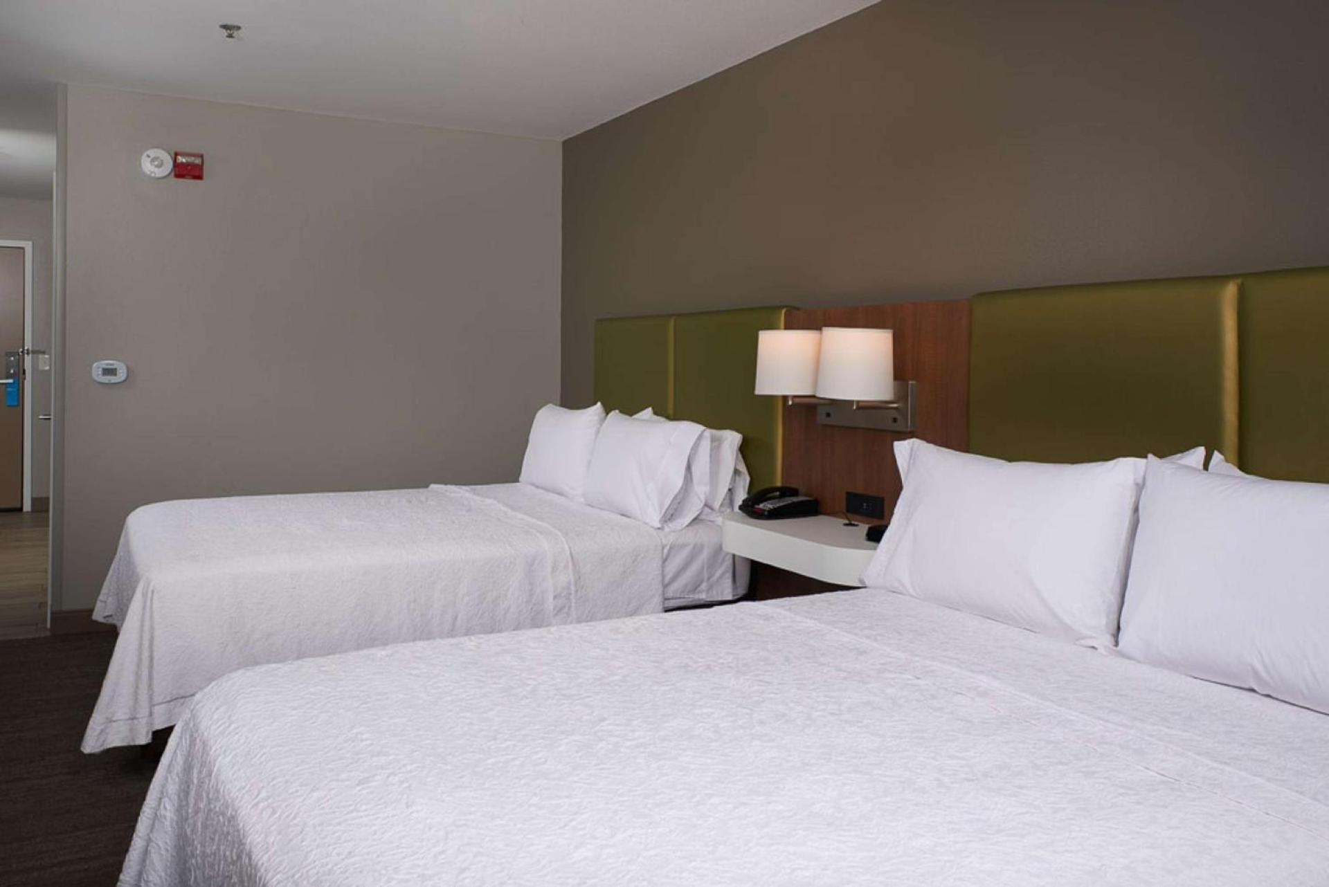 Hampton Inn Butte photo 19