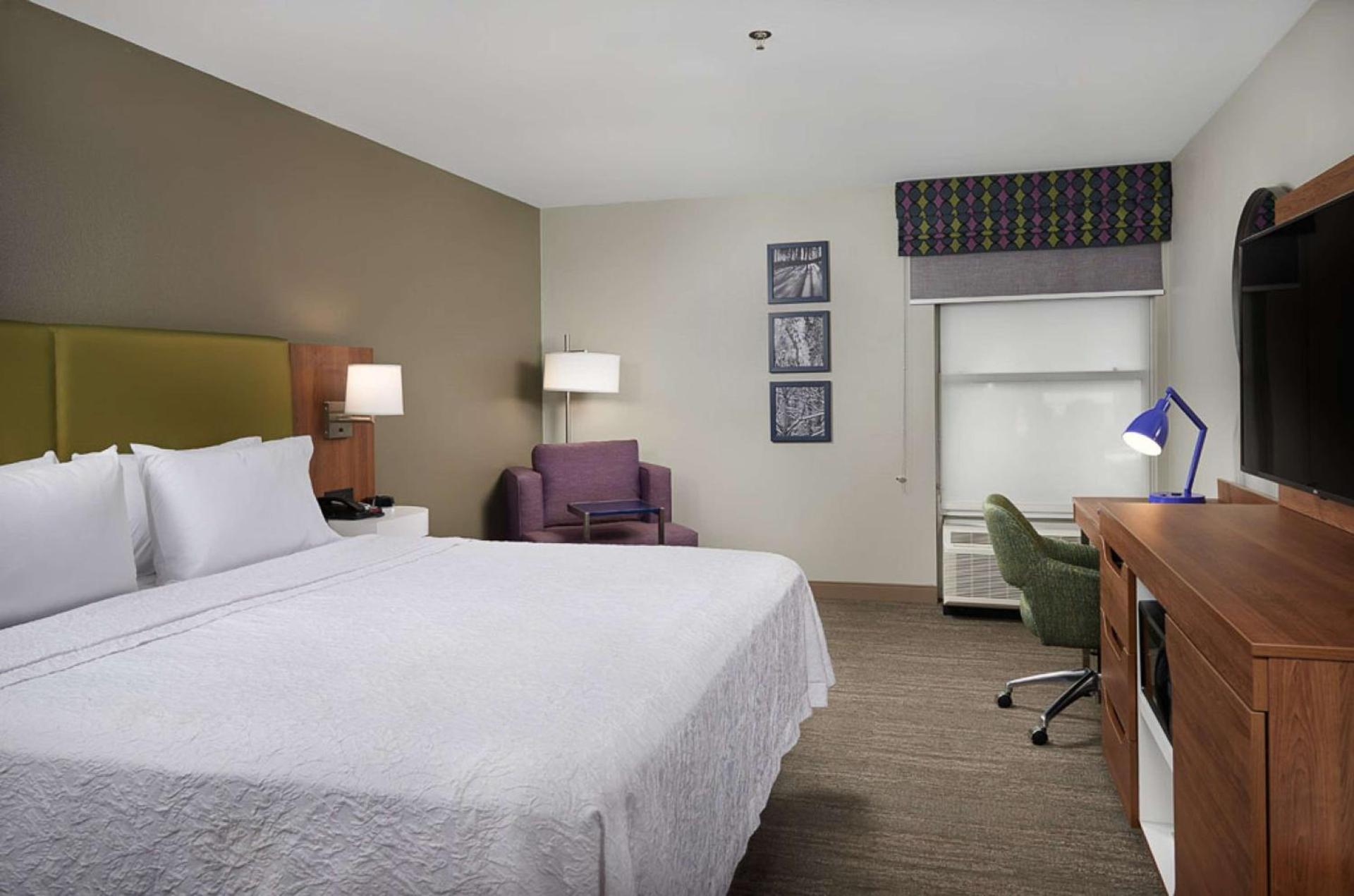 Hampton Inn Butte photo 21