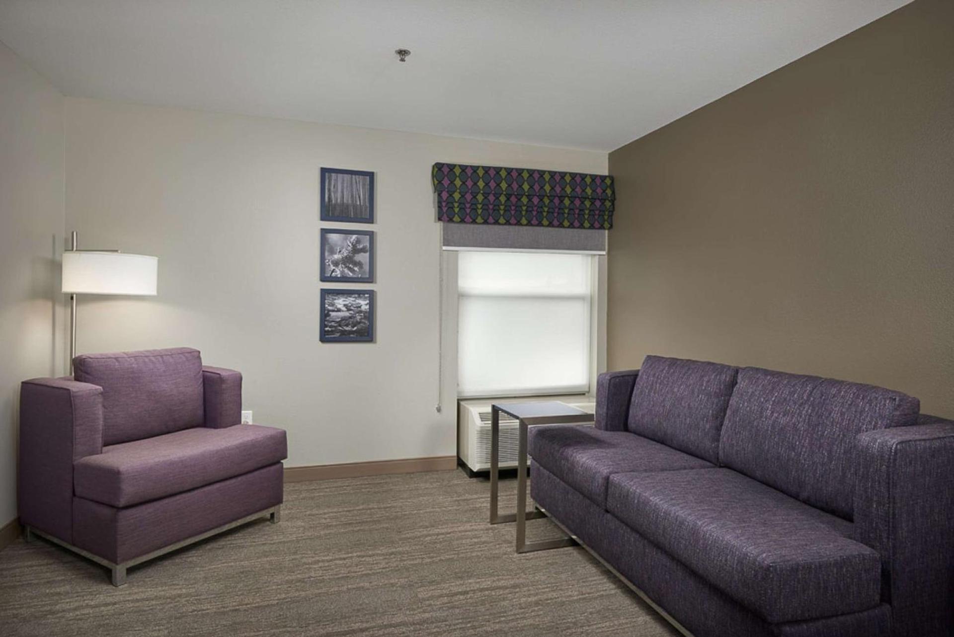 Hampton Inn Butte photo 22