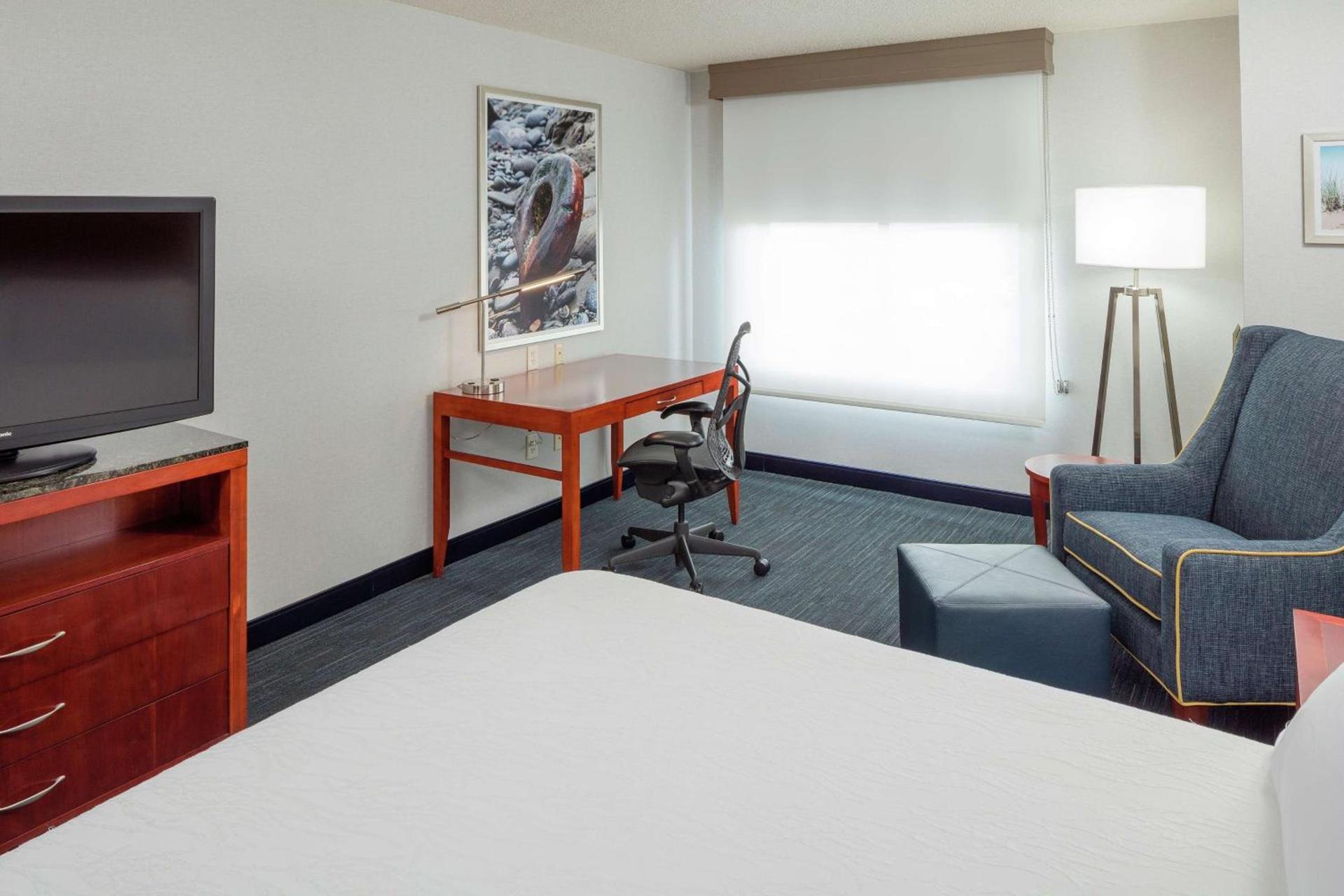 Hilton Garden Inn Plymouth photo 3