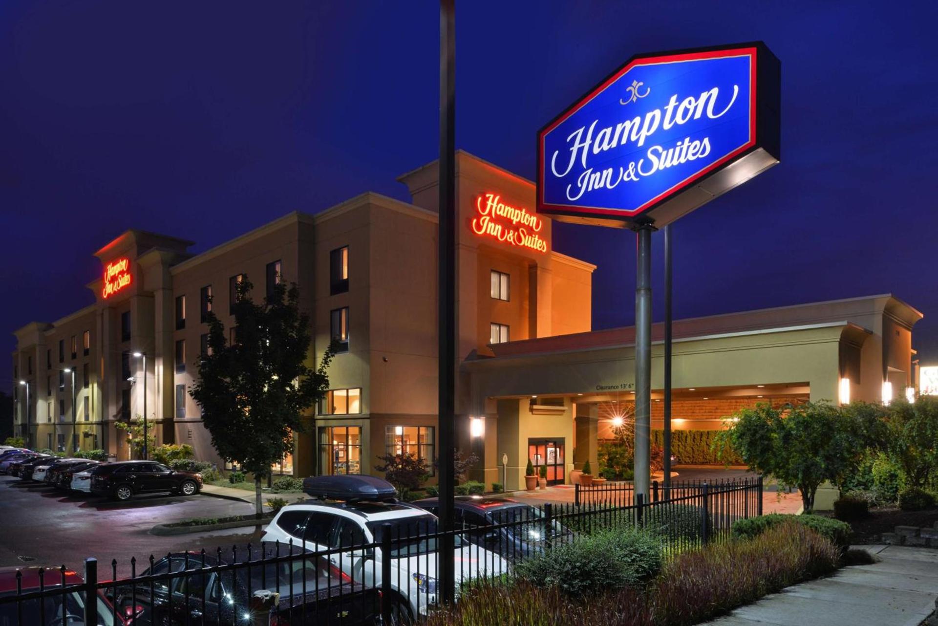 Hampton Inn & Suites Tacoma photo 3