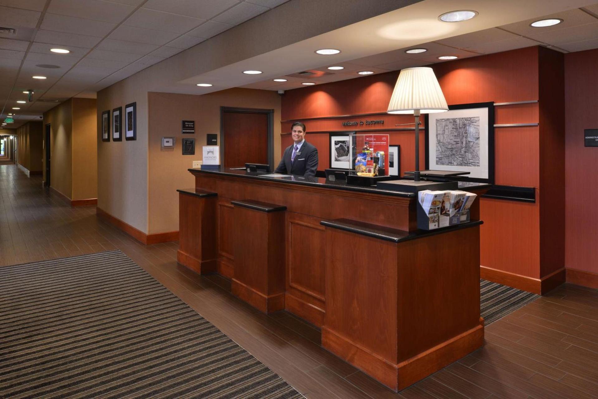 Hampton Inn & Suites Tacoma photo 5