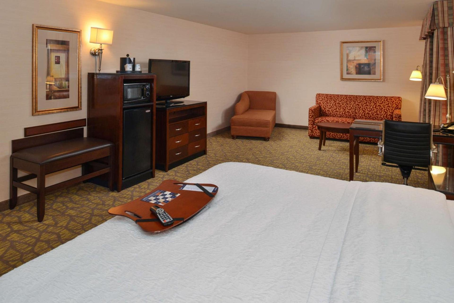 Hampton Inn & Suites Tacoma photo 14