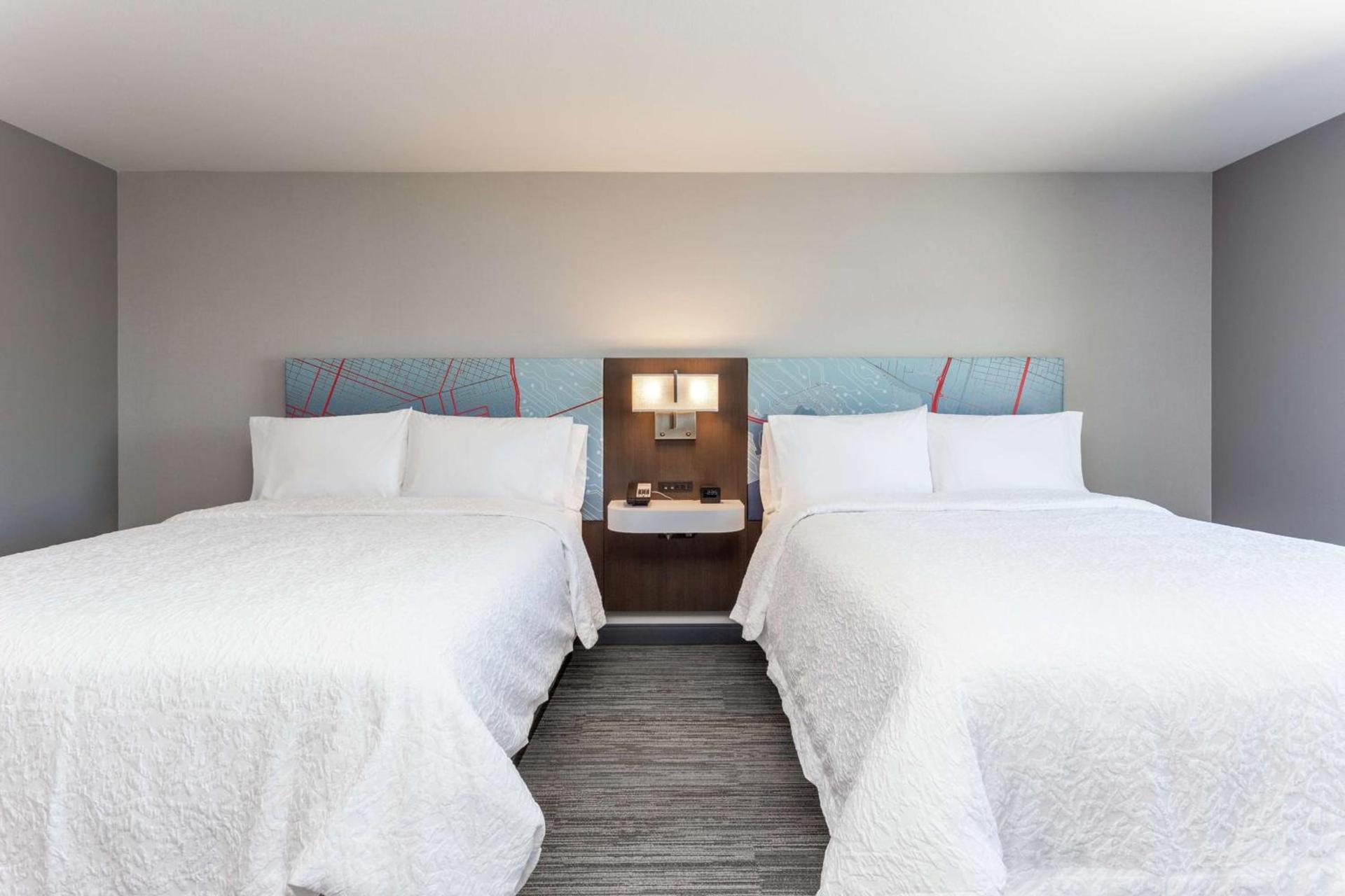Hampton Inn Oakland Downtown-City Center photo 13